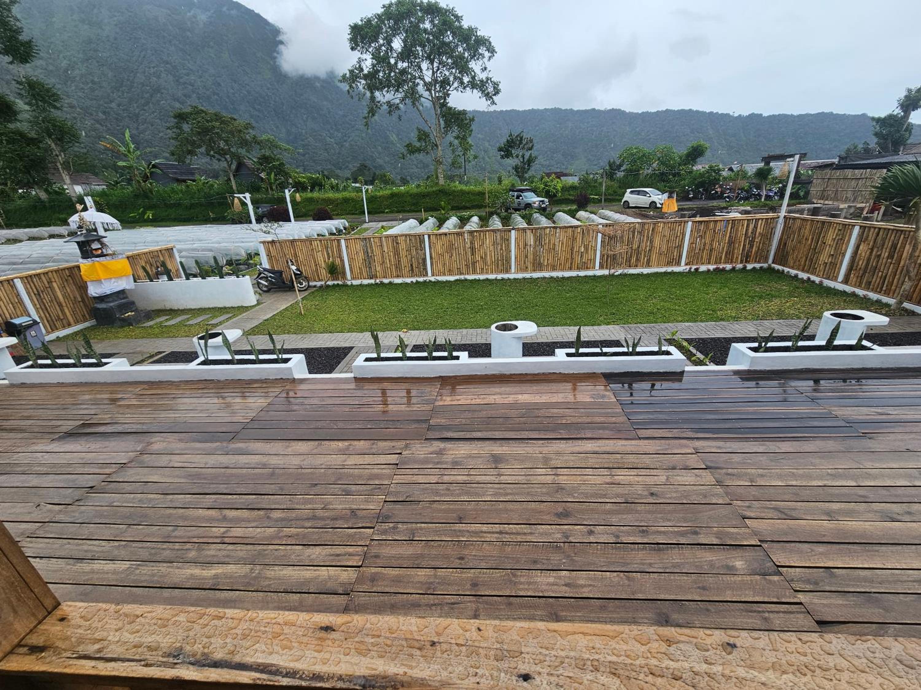 Suite with Mountain View - Photo 12