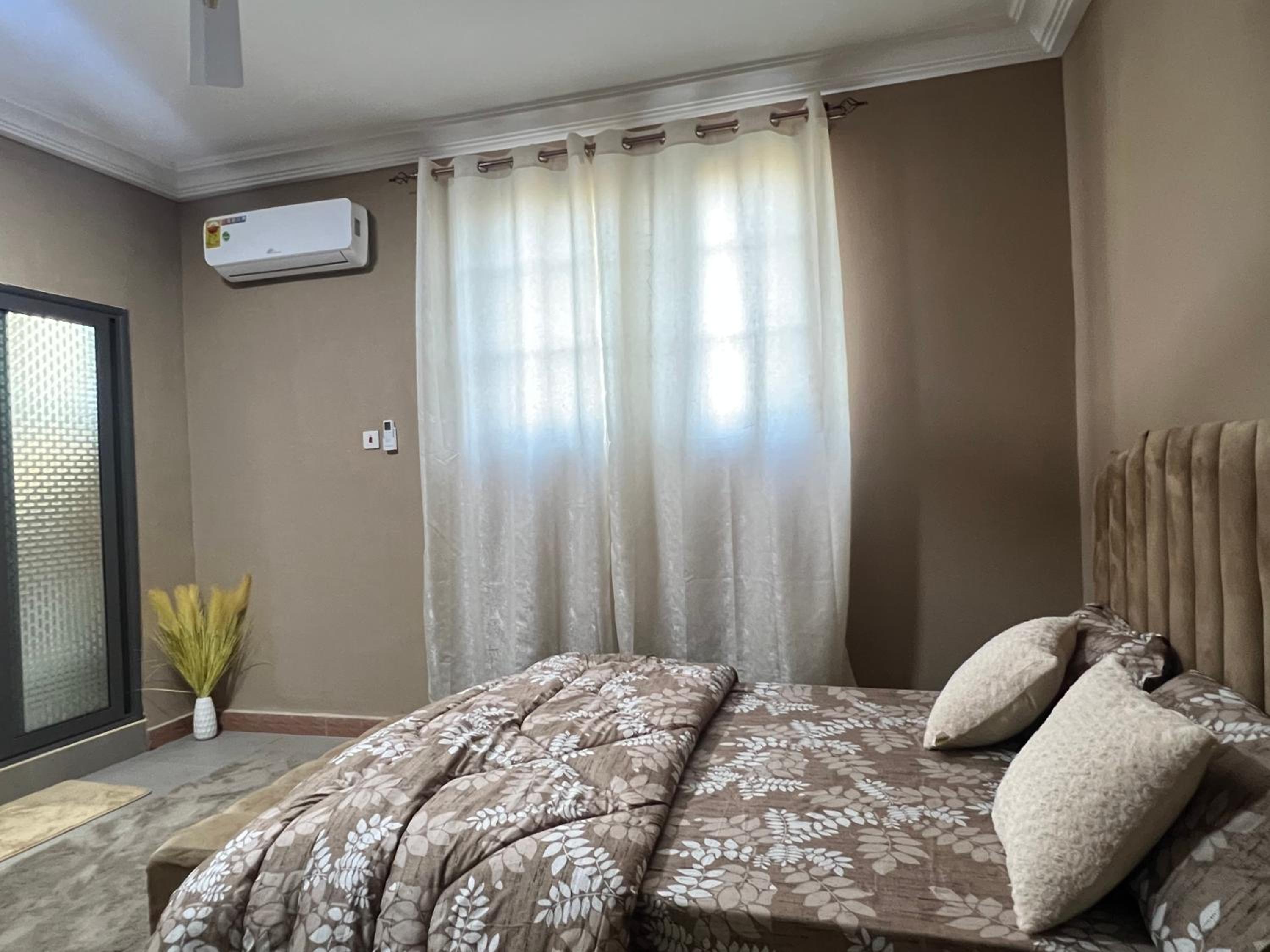 Budget Double Room photo 3