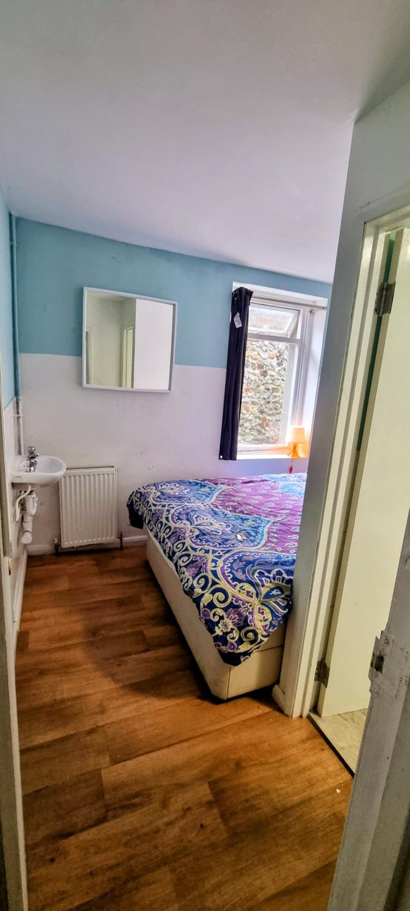 Budget Double Room photo 2