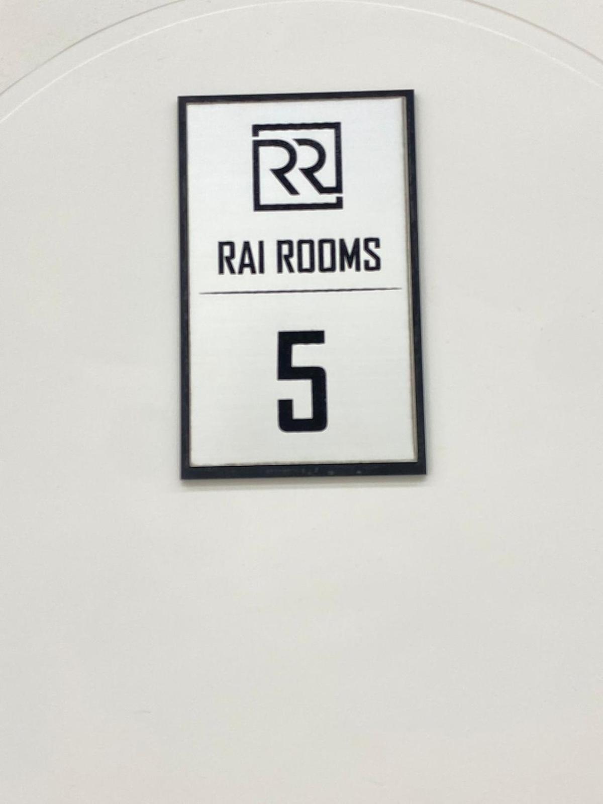 Family Room photo 3