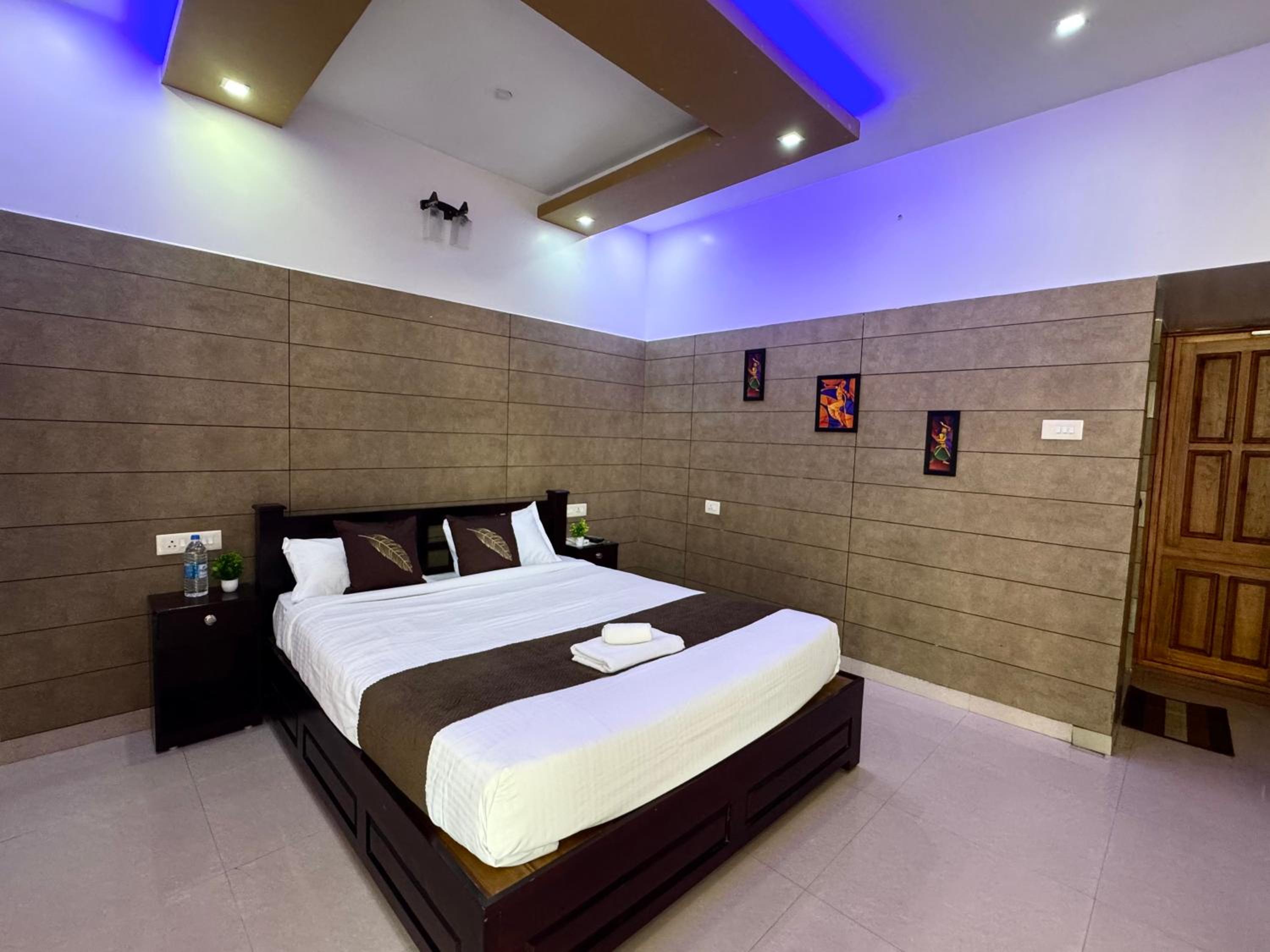 Double Room with Lake View photo 1