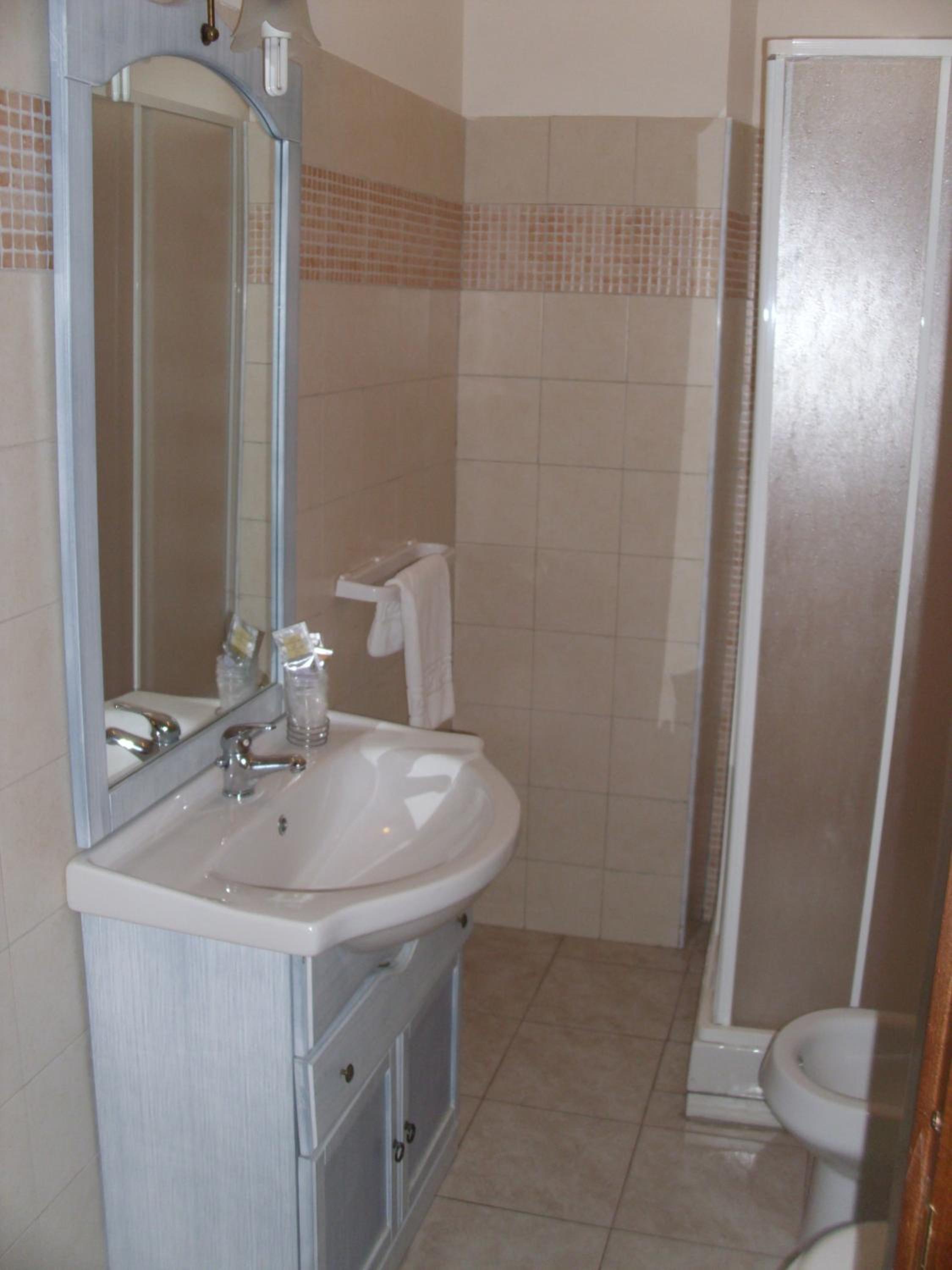 Comfort Triple Room photo 2