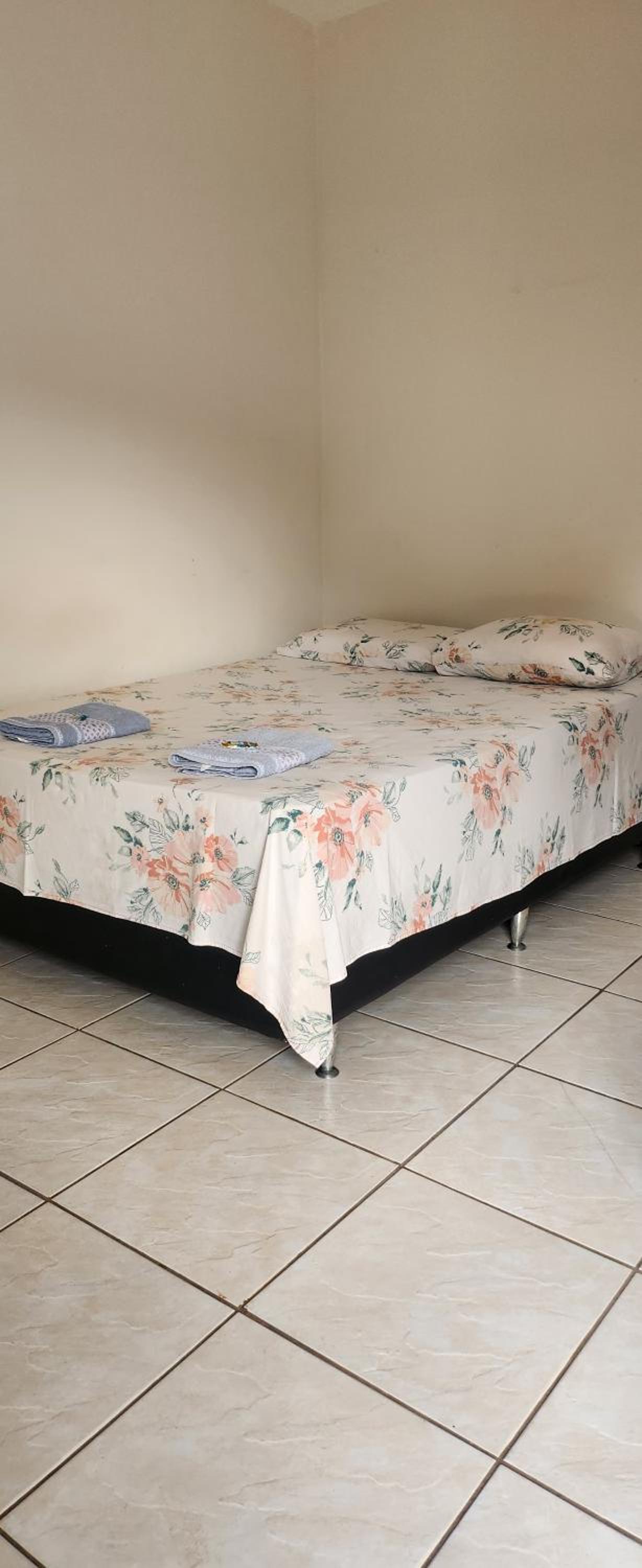 Quadruple Room with Shared Bathroom photo 1
