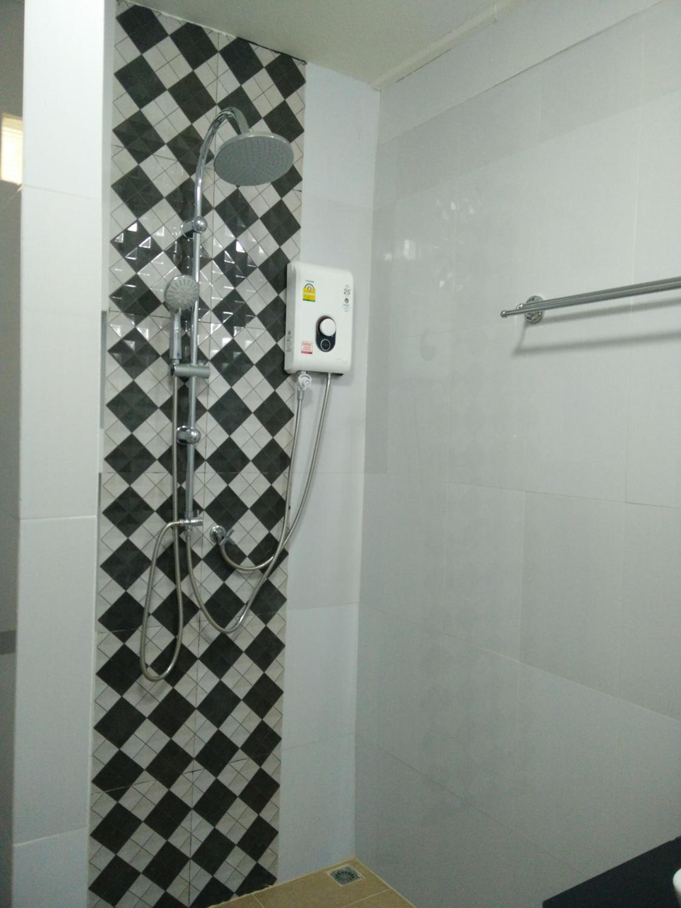 Budget Double Room photo 2
