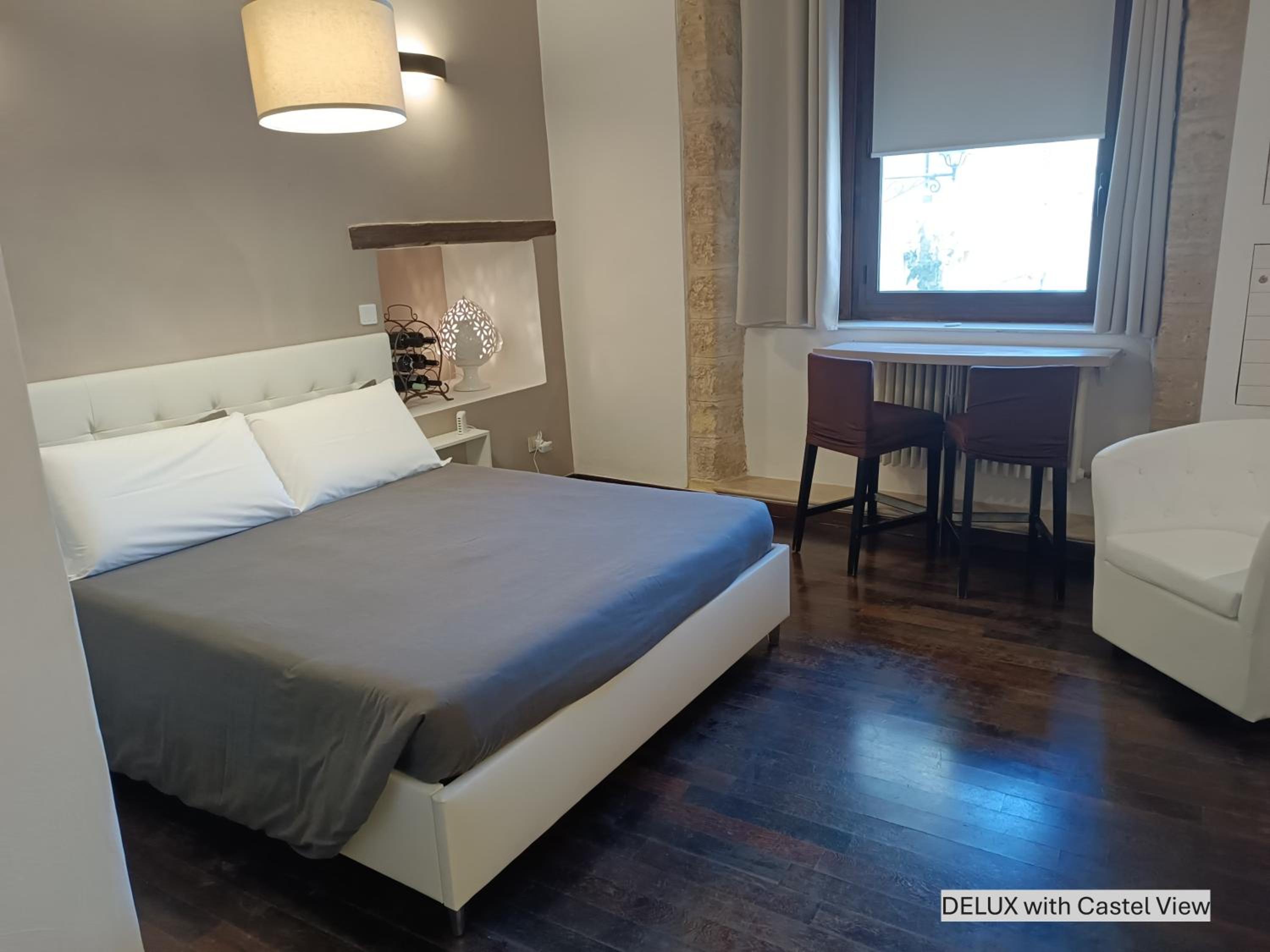 Deluxe Double Room with Castle View - Photo 13