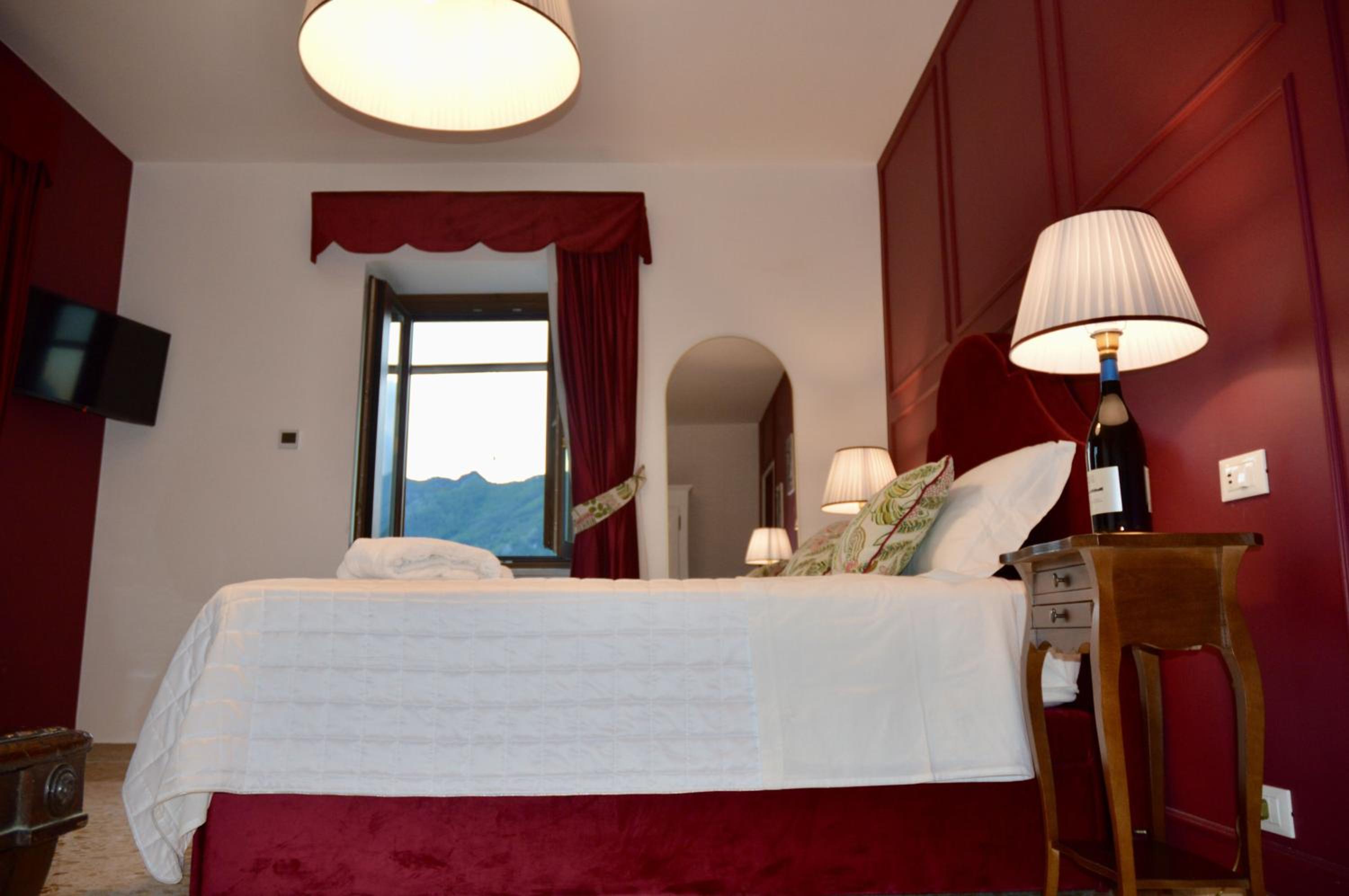 Large Double Room photo 2