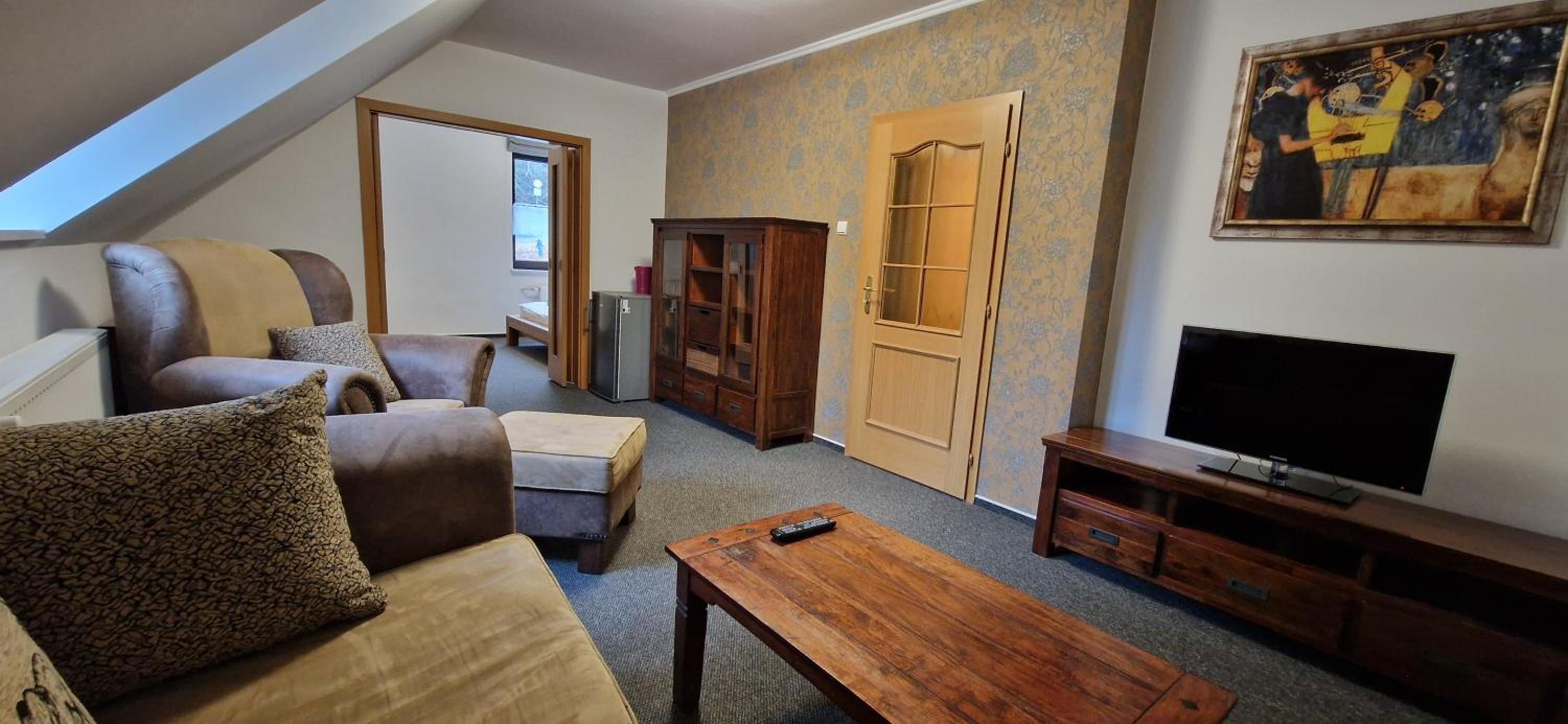 Apartment photo 1