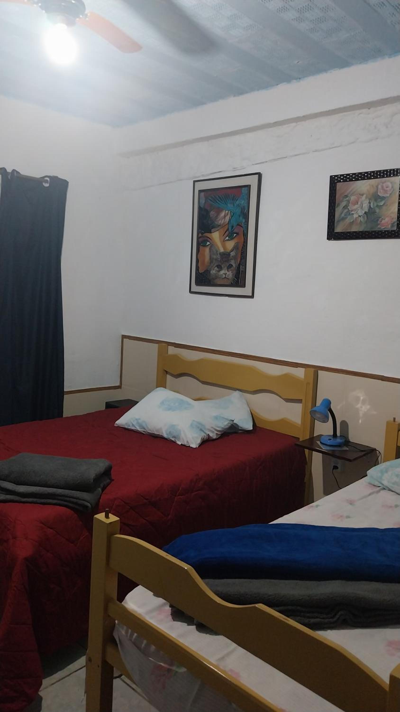 Economy Triple Room photo 2