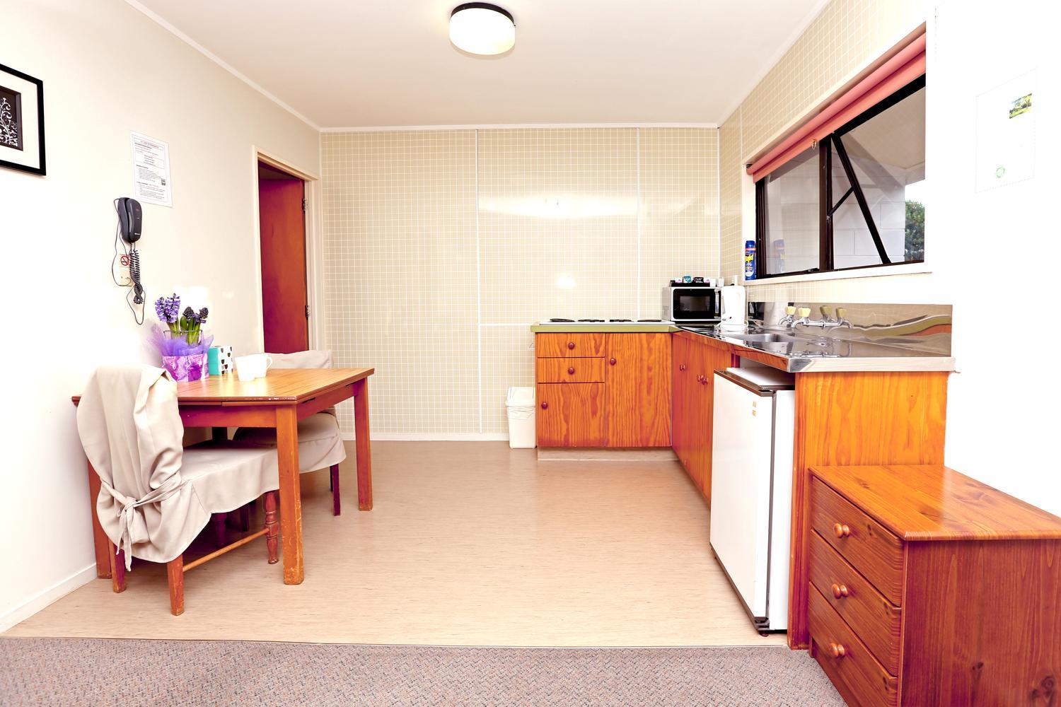 One-Bedroom Apartment photo 3