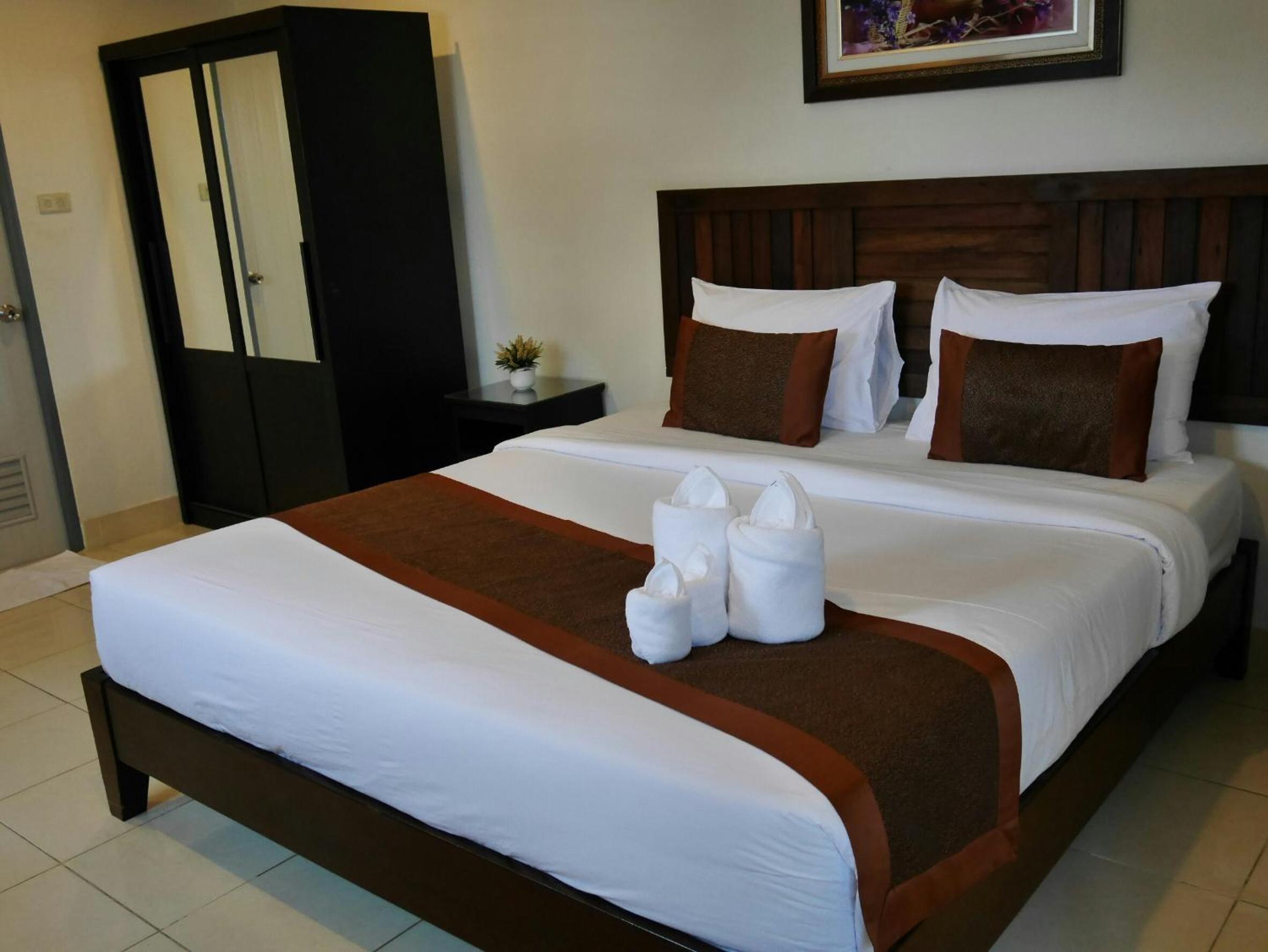 Deluxe Double Room photo 3