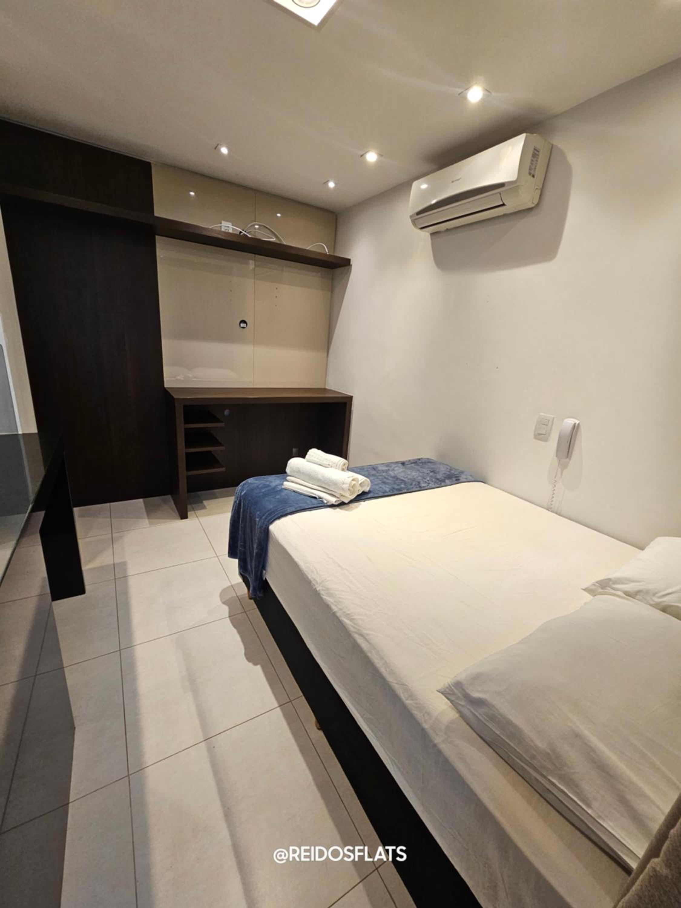 Two-Bedroom Apartment with City View