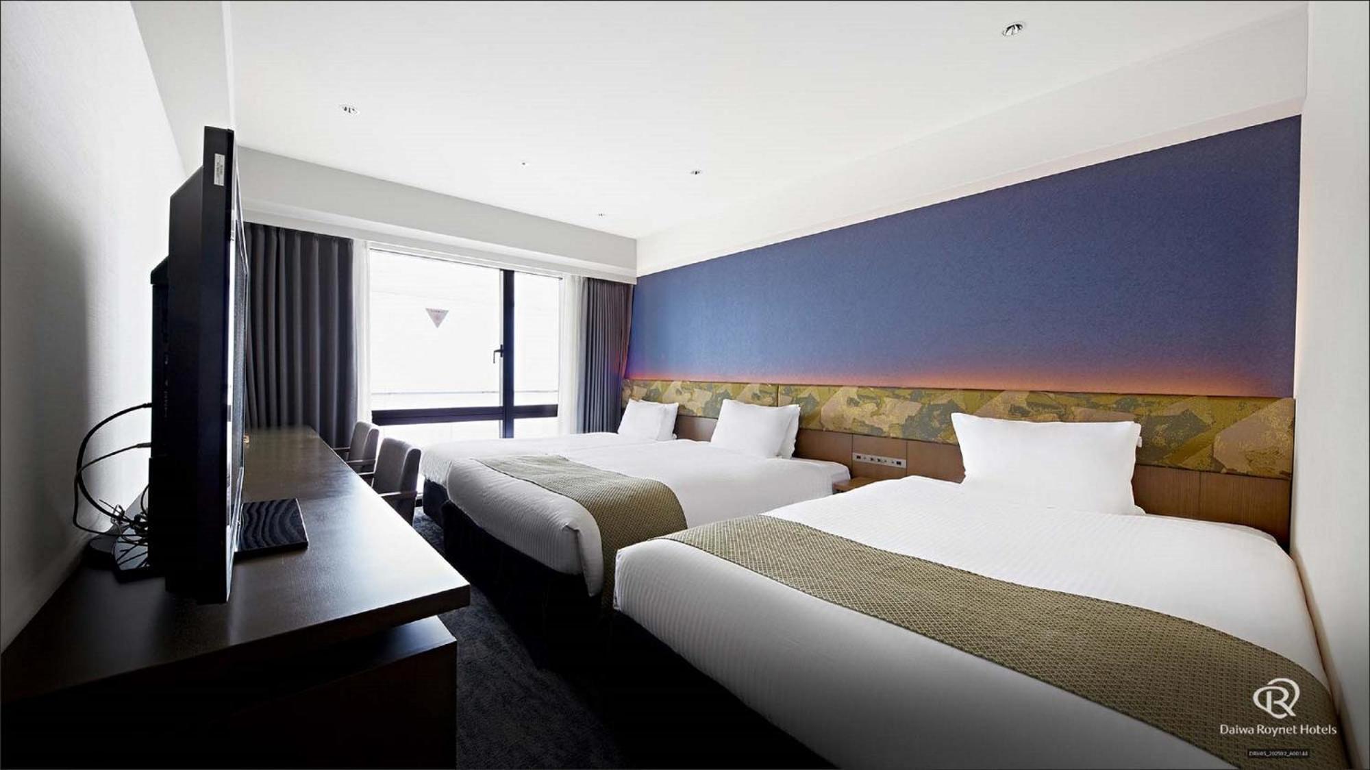 Deluxe Twin Room photo 3