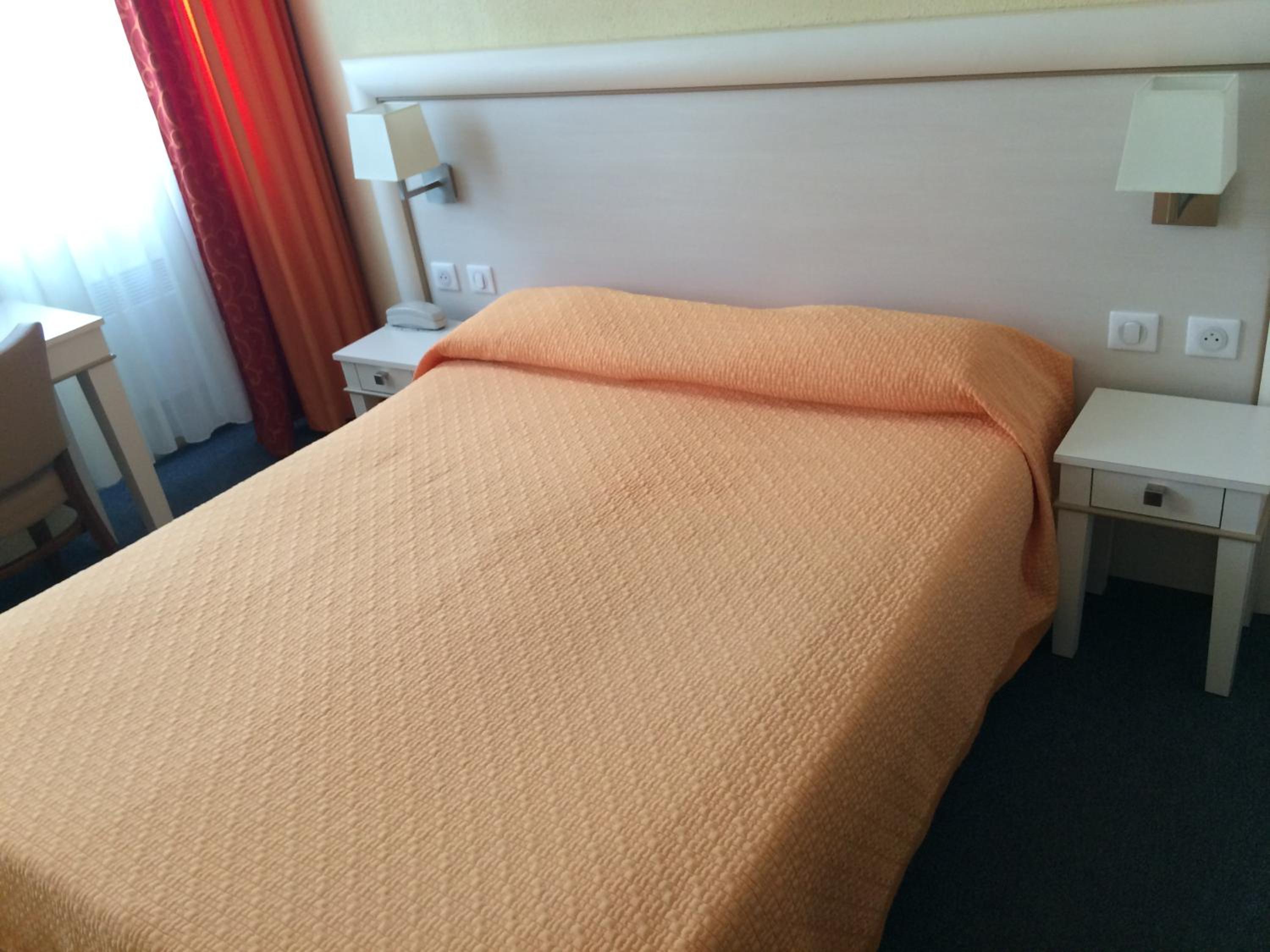 Standard Double Room photo 2
