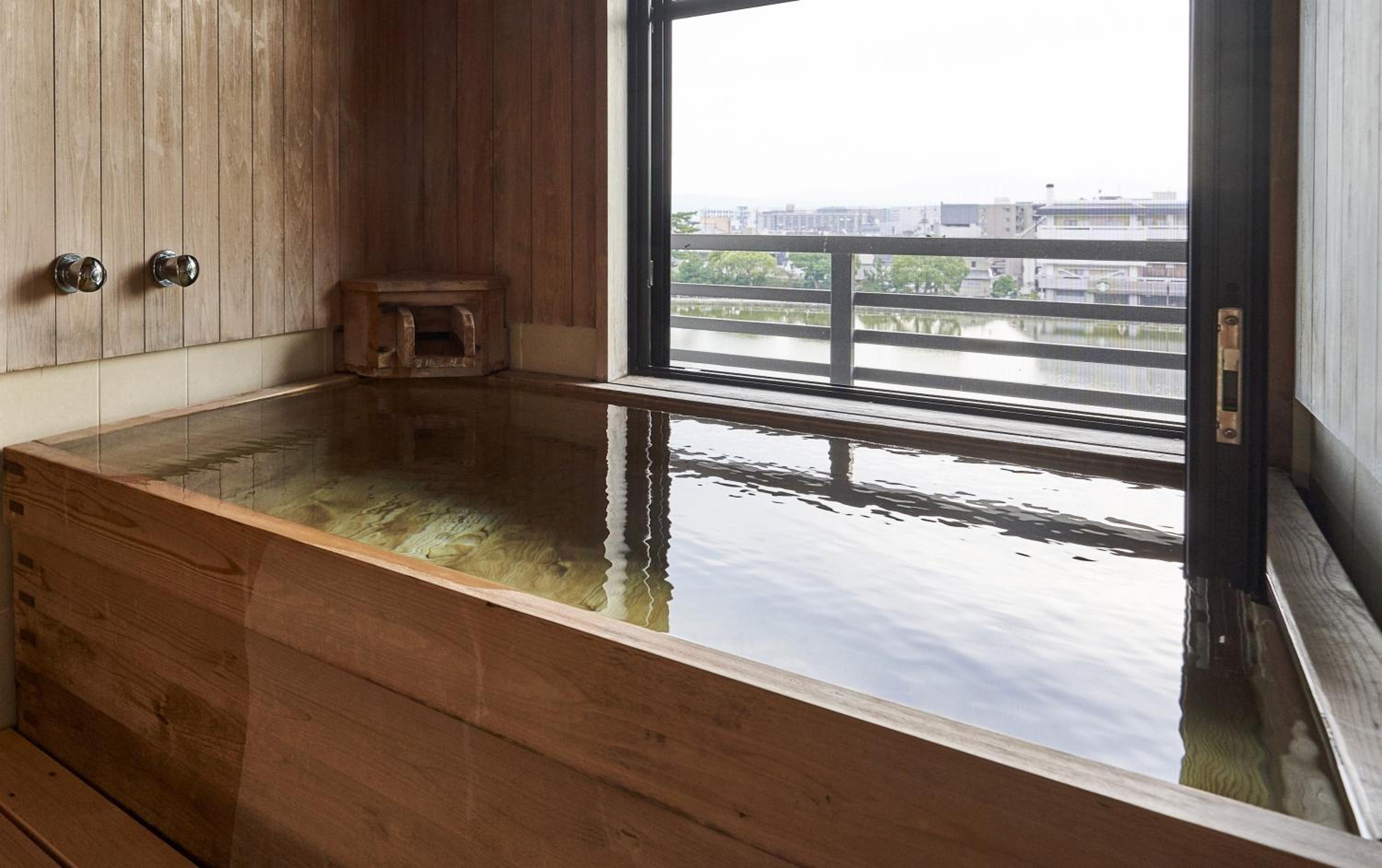 Deluxe Twin with Semi Open-Air Bathroom and Pond View - Non-Smoking photo 2