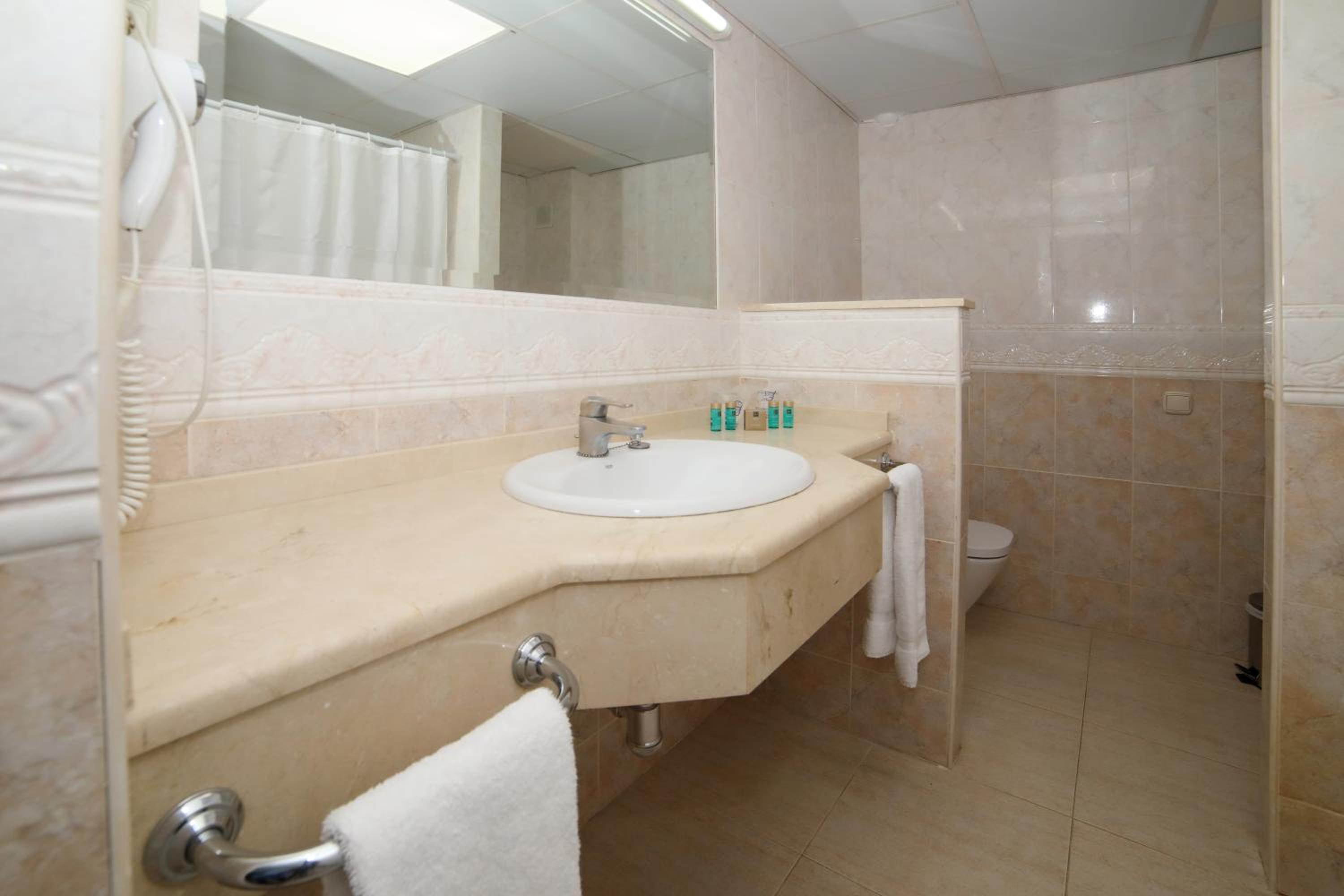 Habitación #9350997