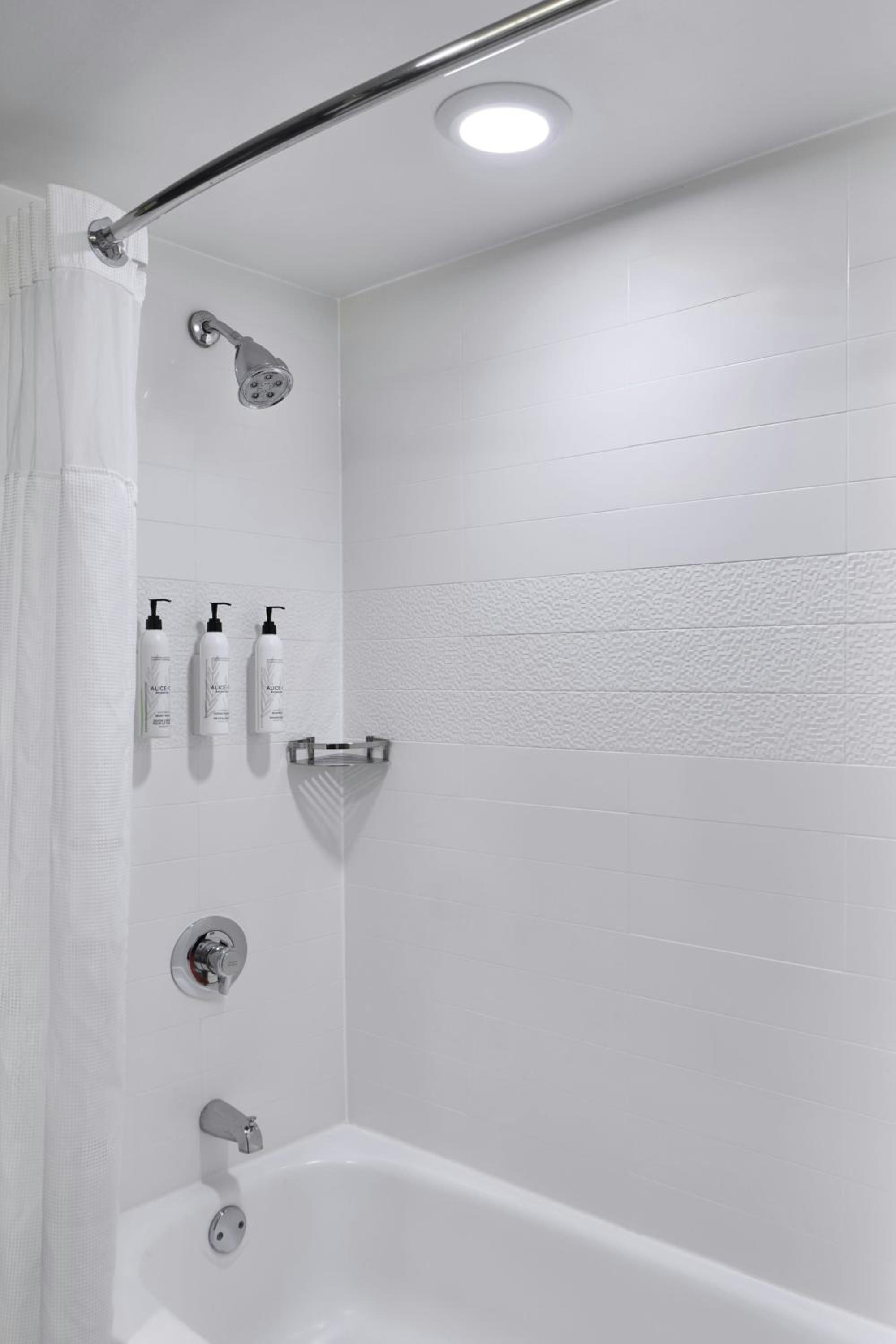 King Room with Roll-in Shower - Mobility and Hearing Accessible photo 3
