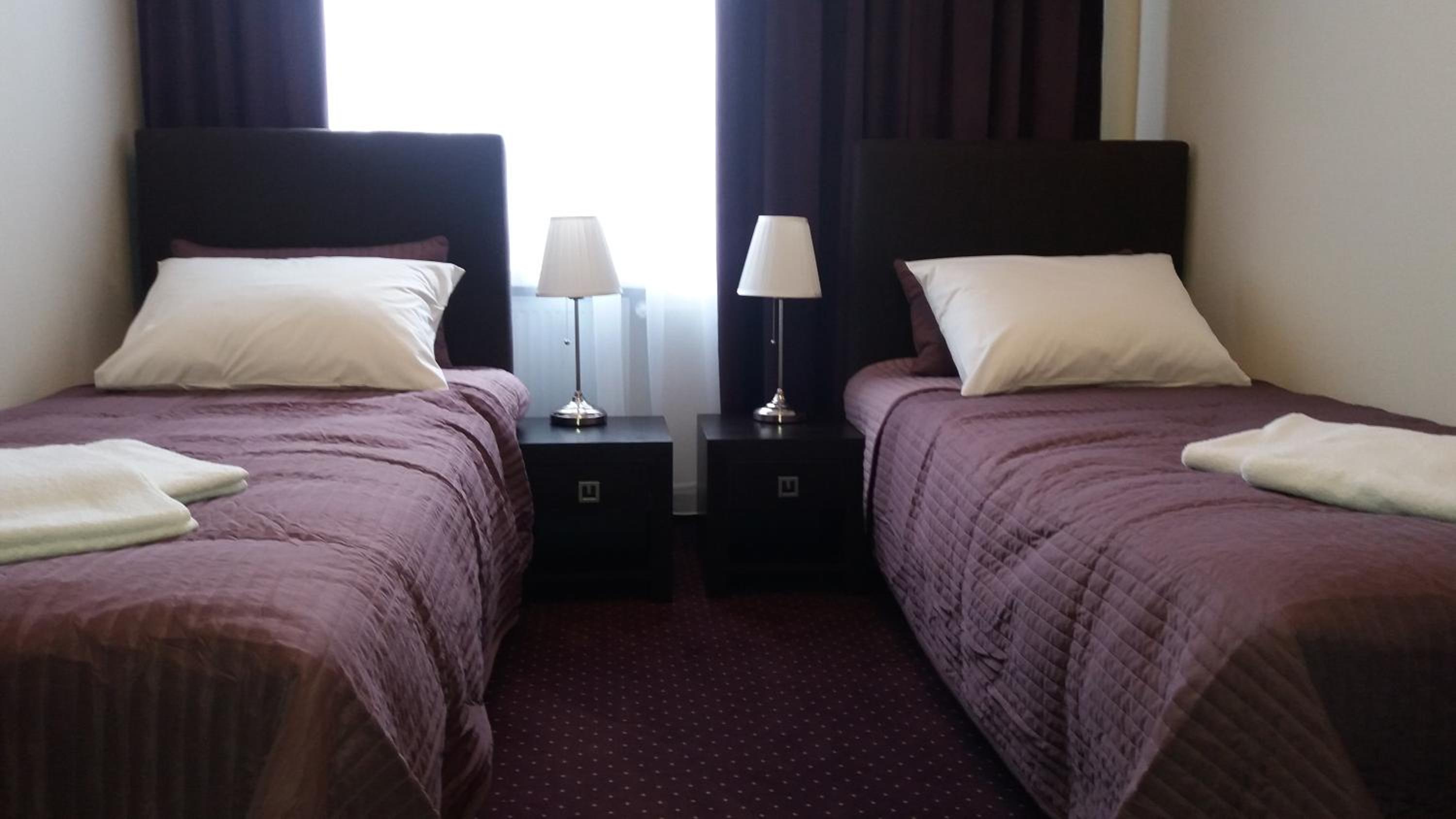 Double Room - Photo 6