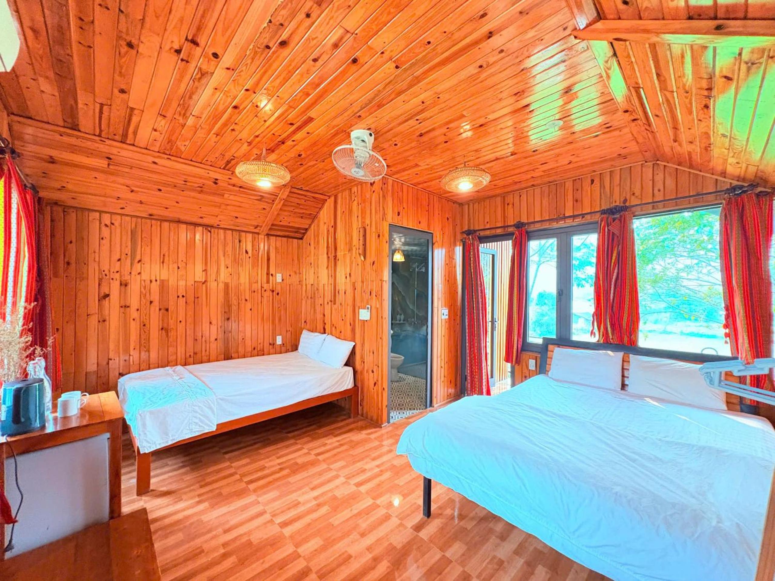 Family Bungalow photo 2