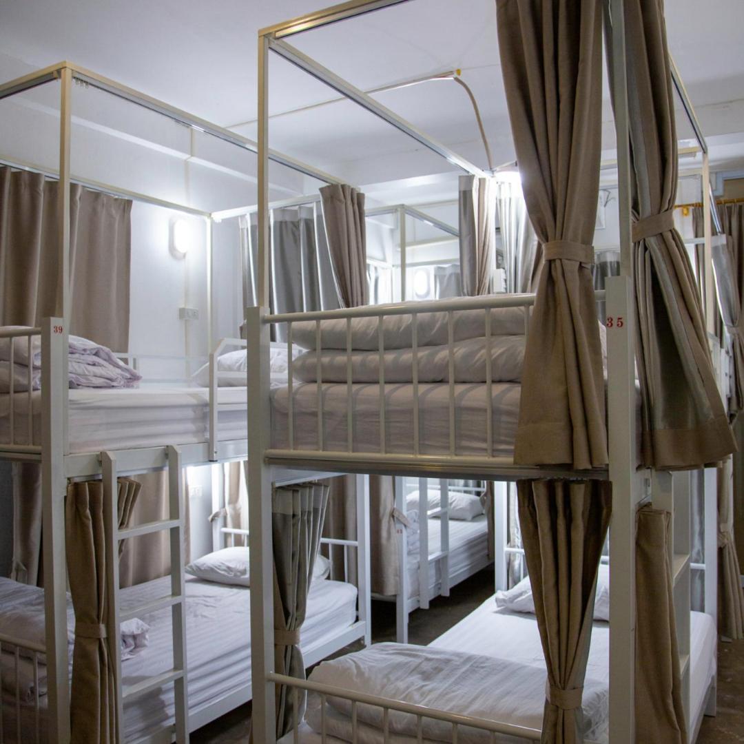 Bed in 6-Bed Mixed Dormitory Room photo 3