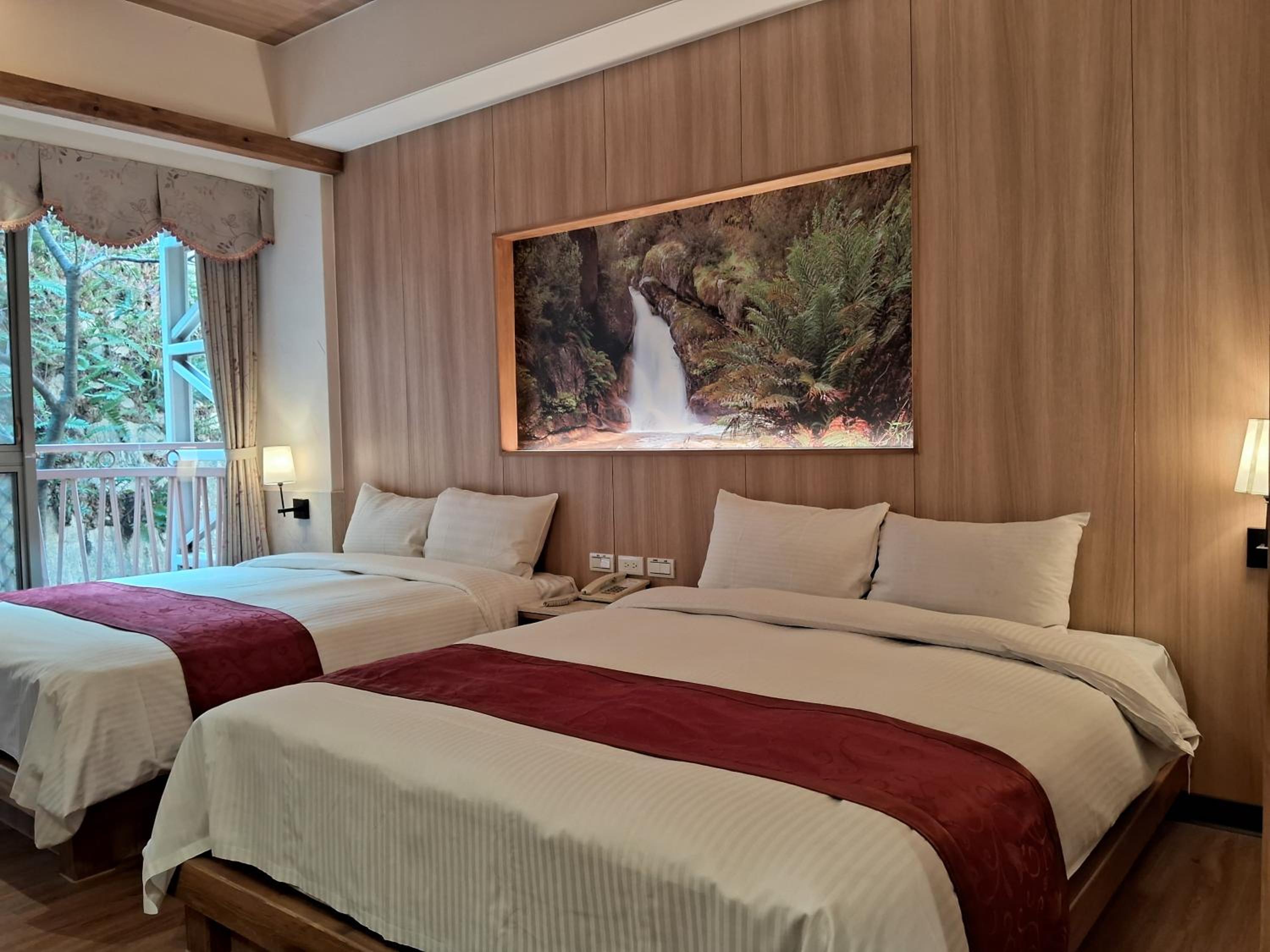 Standard Double or Twin Room - Photo 3