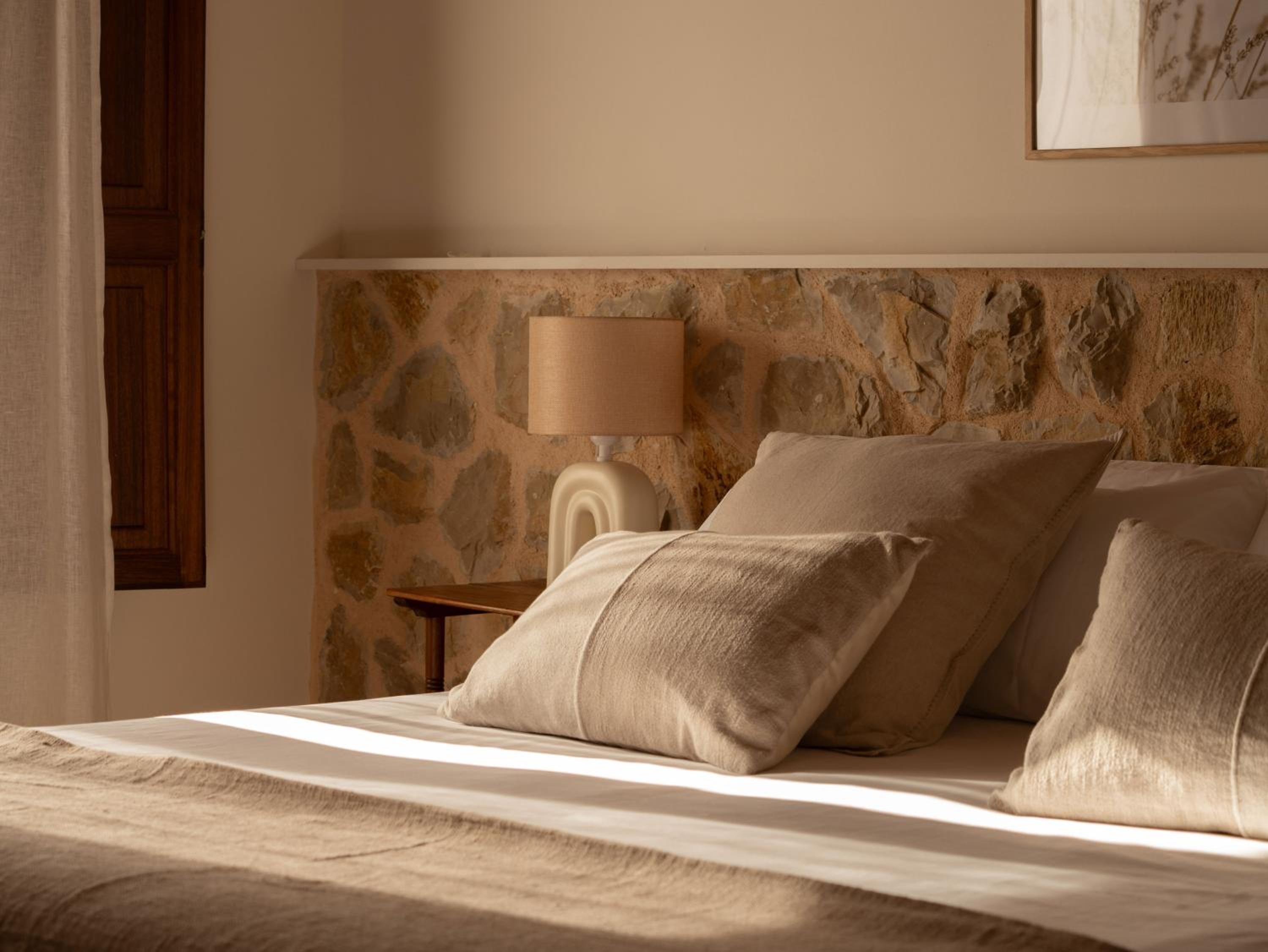 Superior Double or Twin Room with Mountain View photo 3
