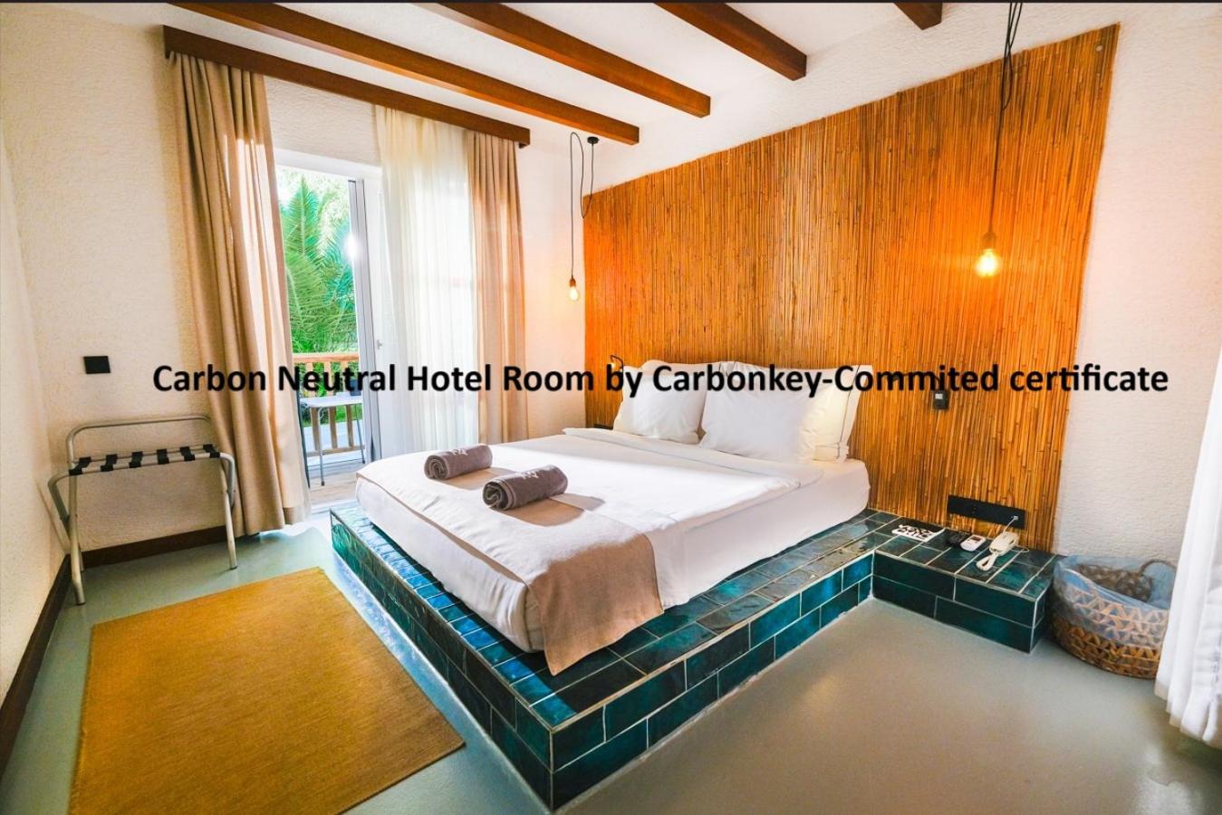 Carbon Neutral Hotel Room by Carbonkey-Commited certificate