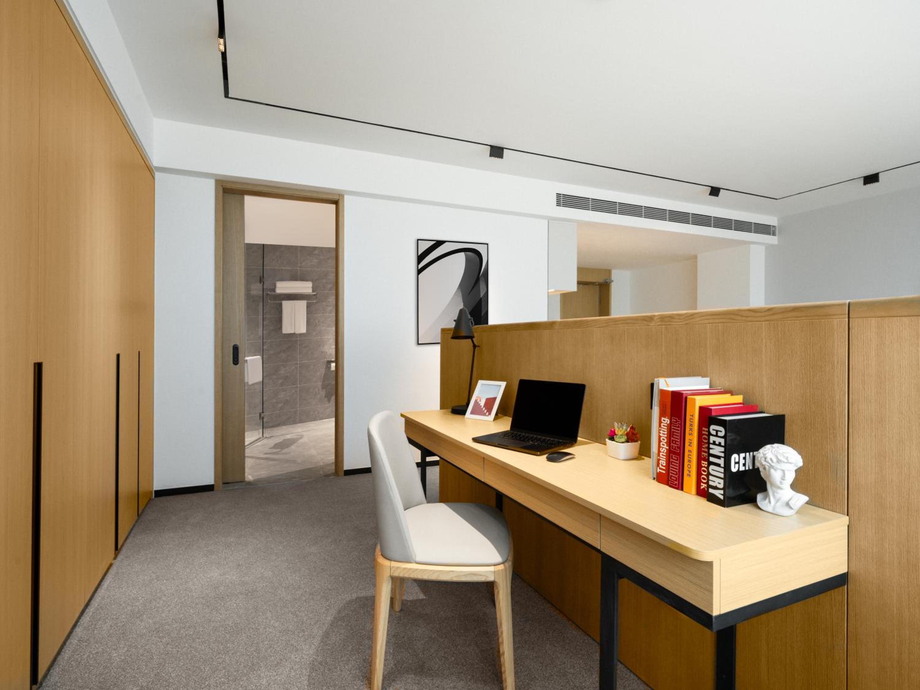 Luxury Studio Apartment