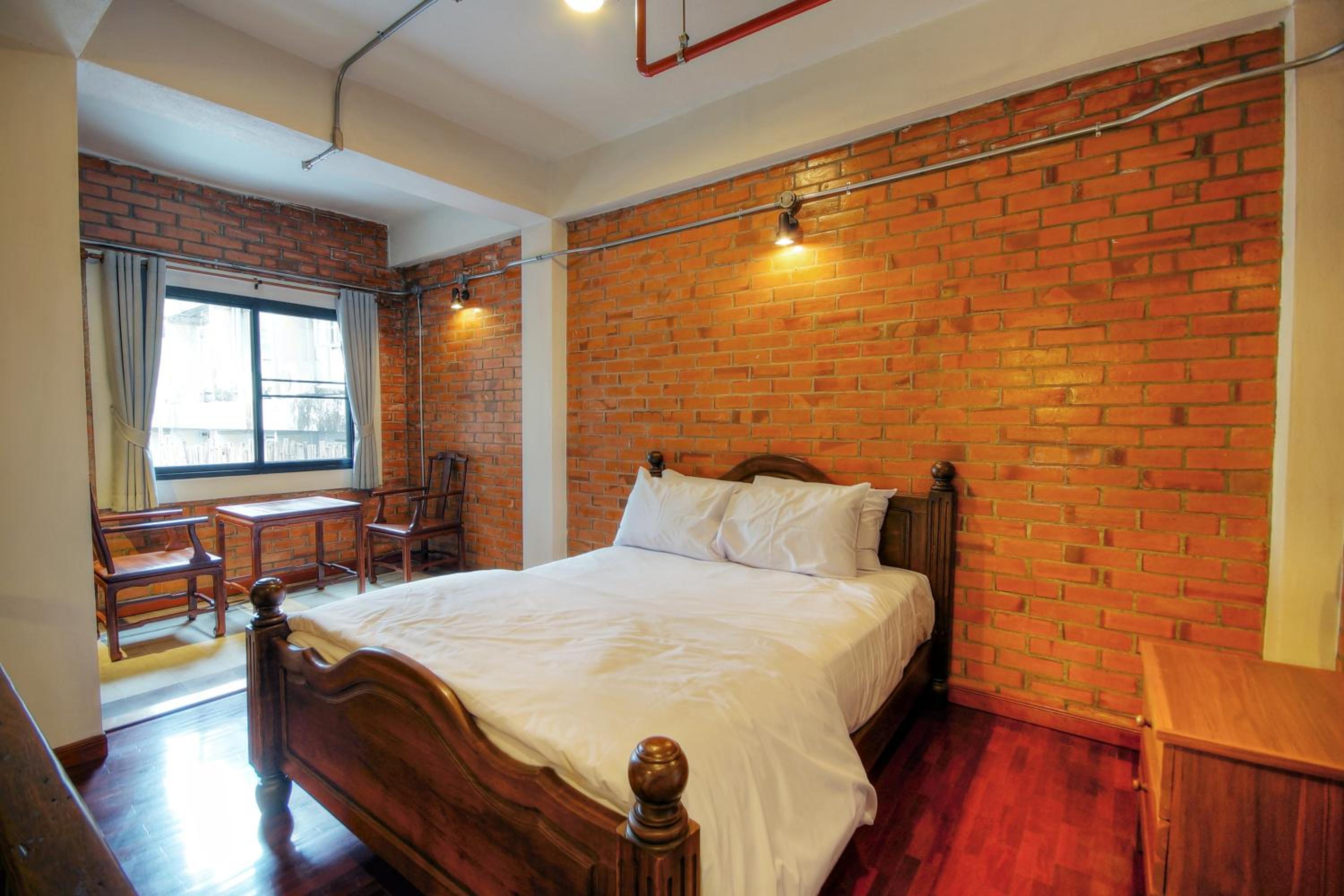 Superior Quadruple Room - Photo 7