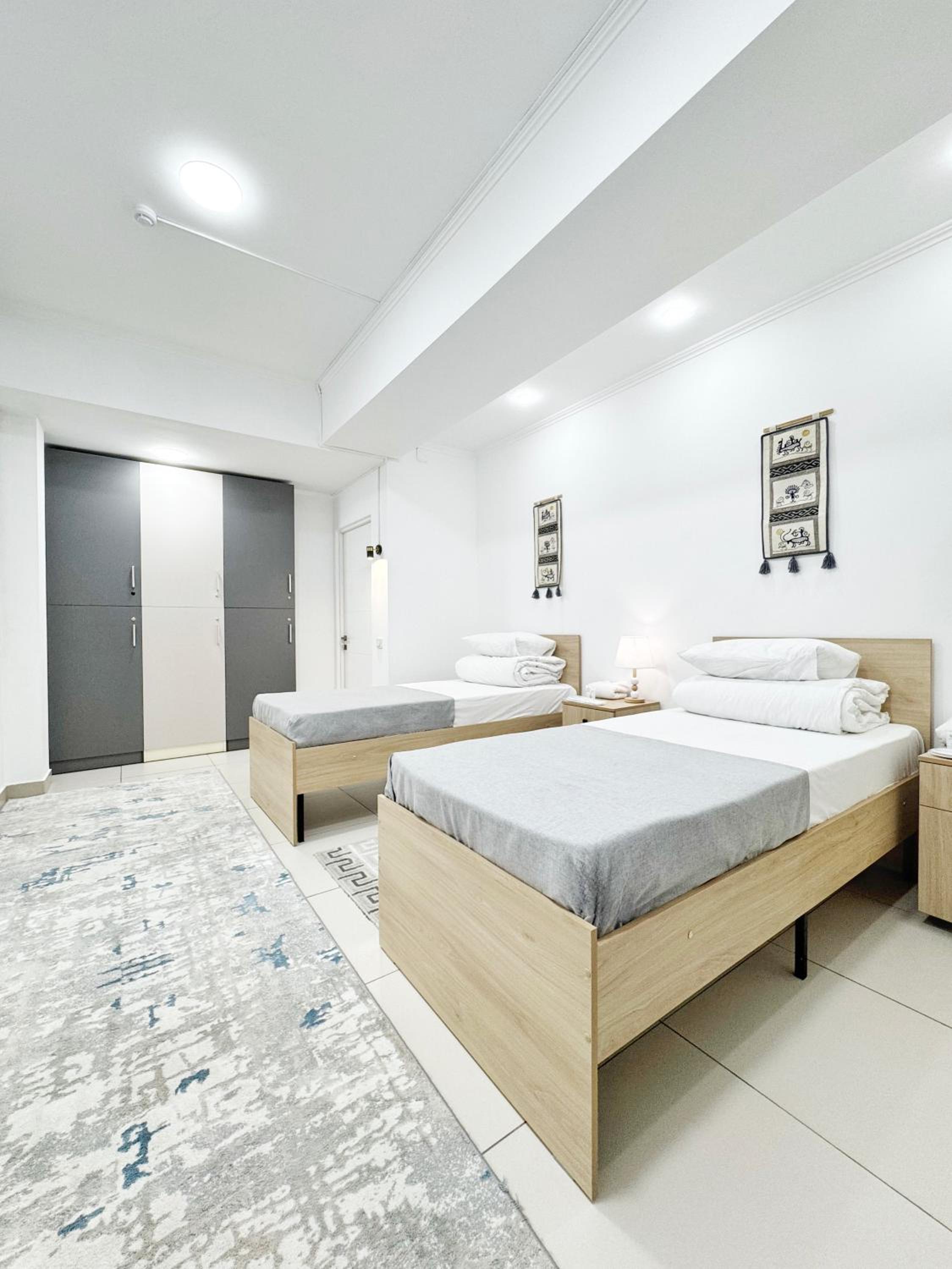 Twin Room with Shared Bathroom photo 3