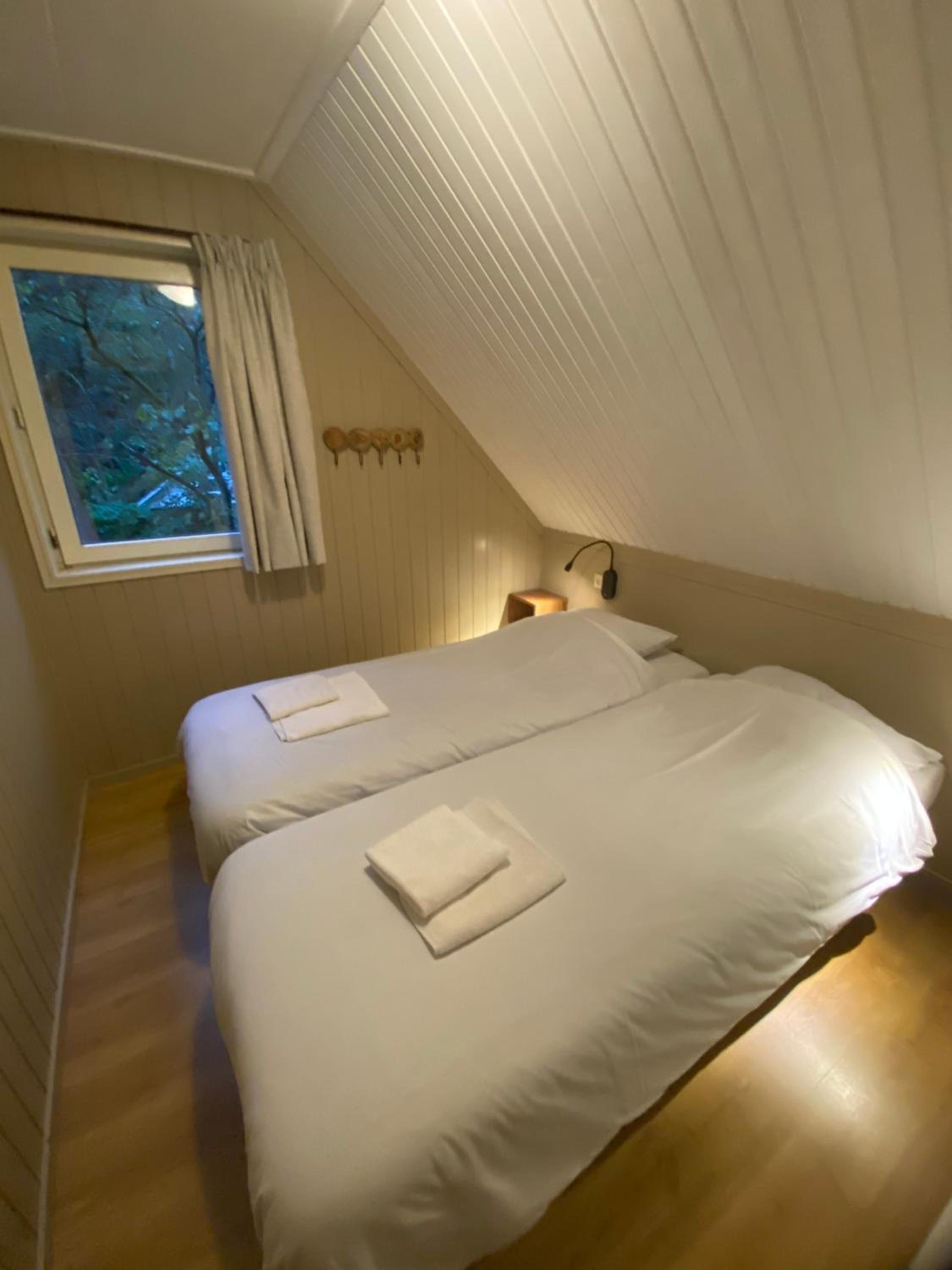 Three-Bedroom House photo 3