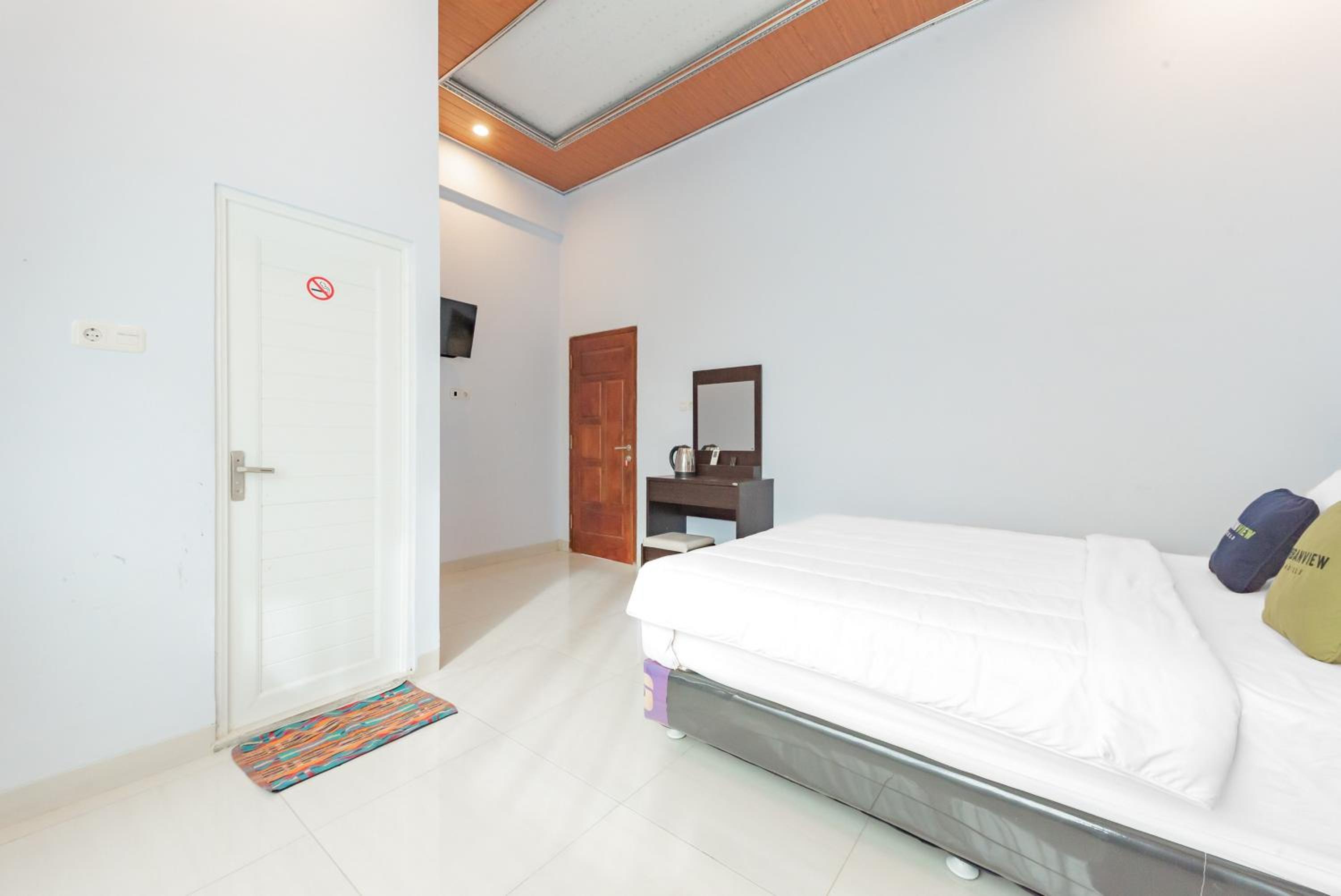 Deluxe Double Room photo 3