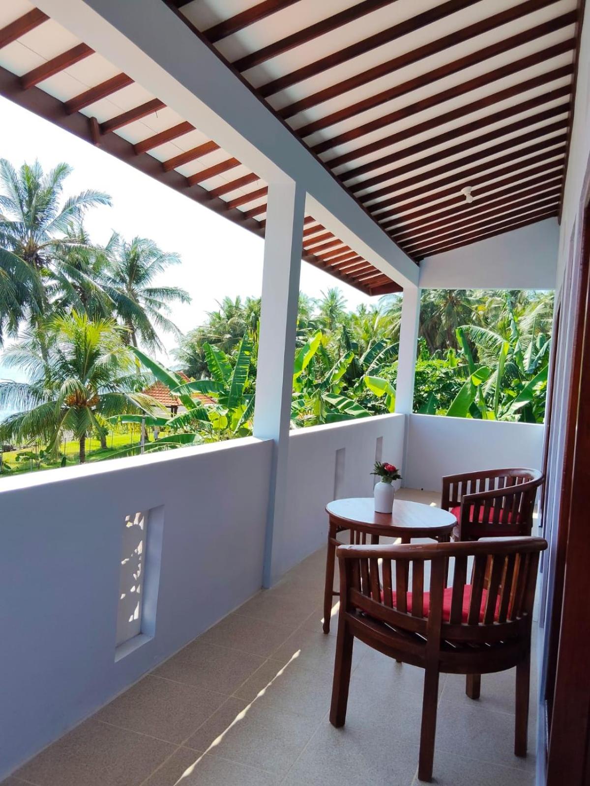 Villa - Beach Front photo 3