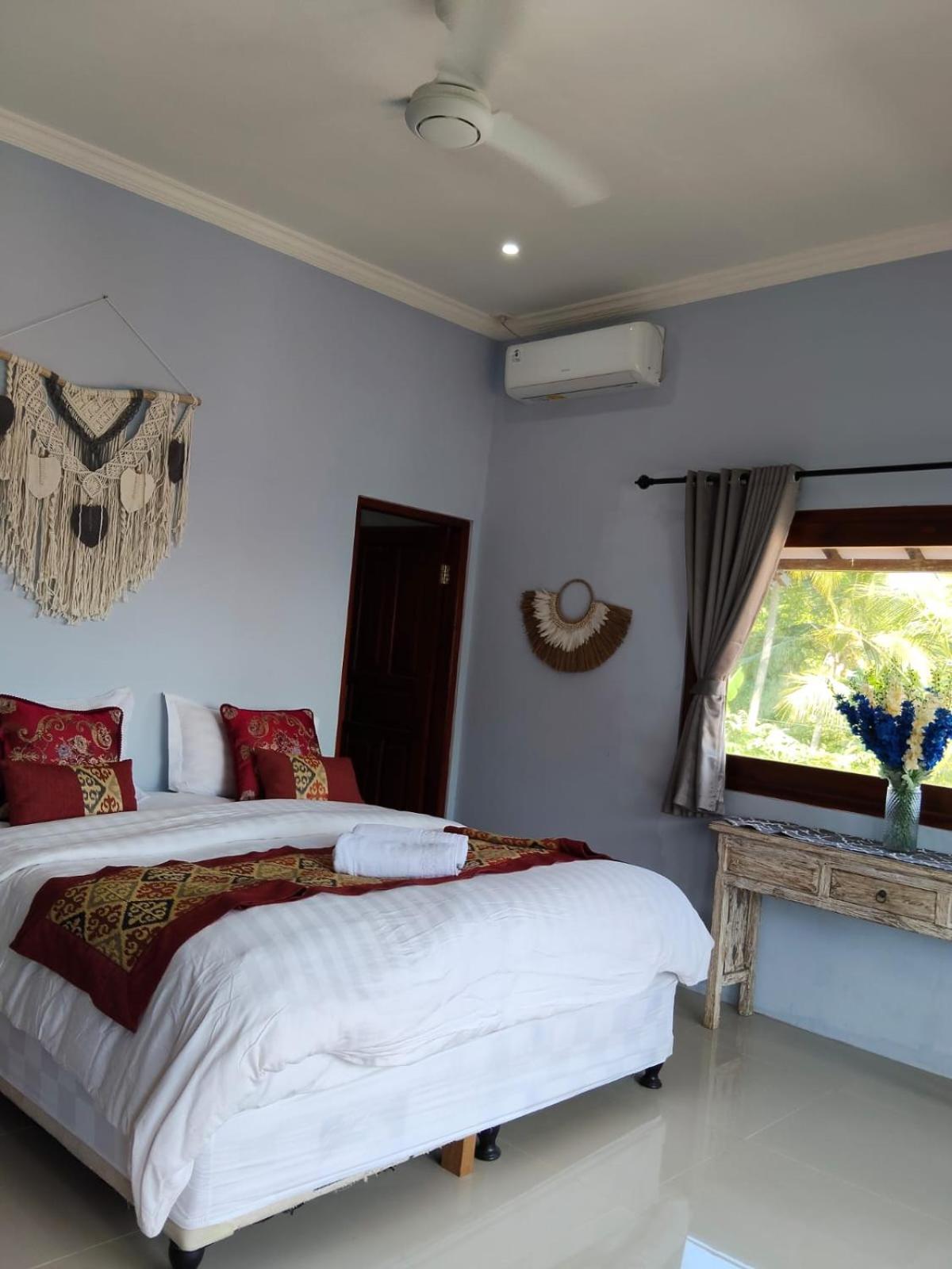 Villa - Beach Front photo 2