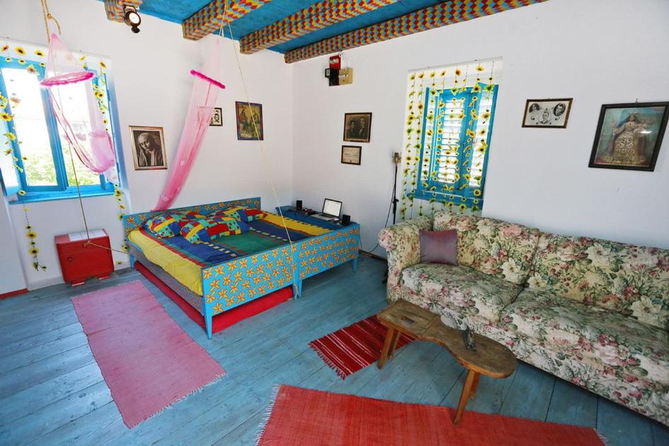Four-Bedroom House photo 3
