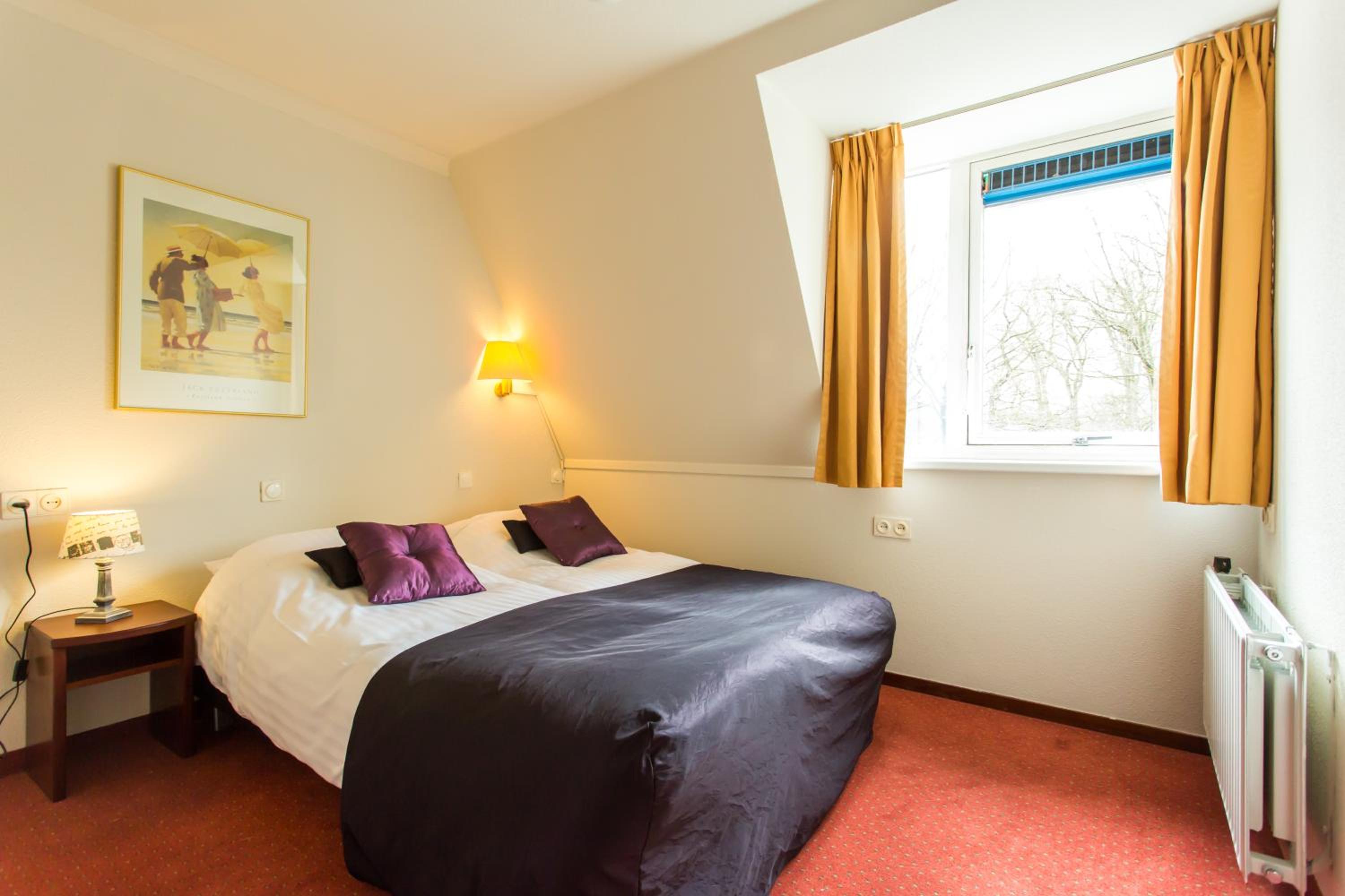 Small Double or Twin Room - Photo 6