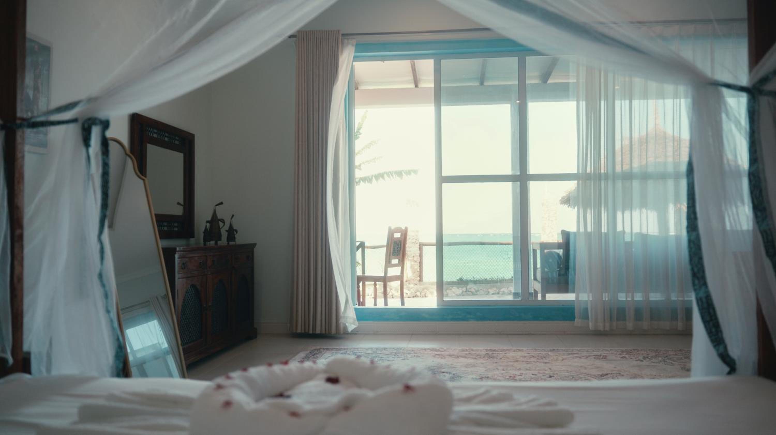 King Suite with Ocean View photo 2