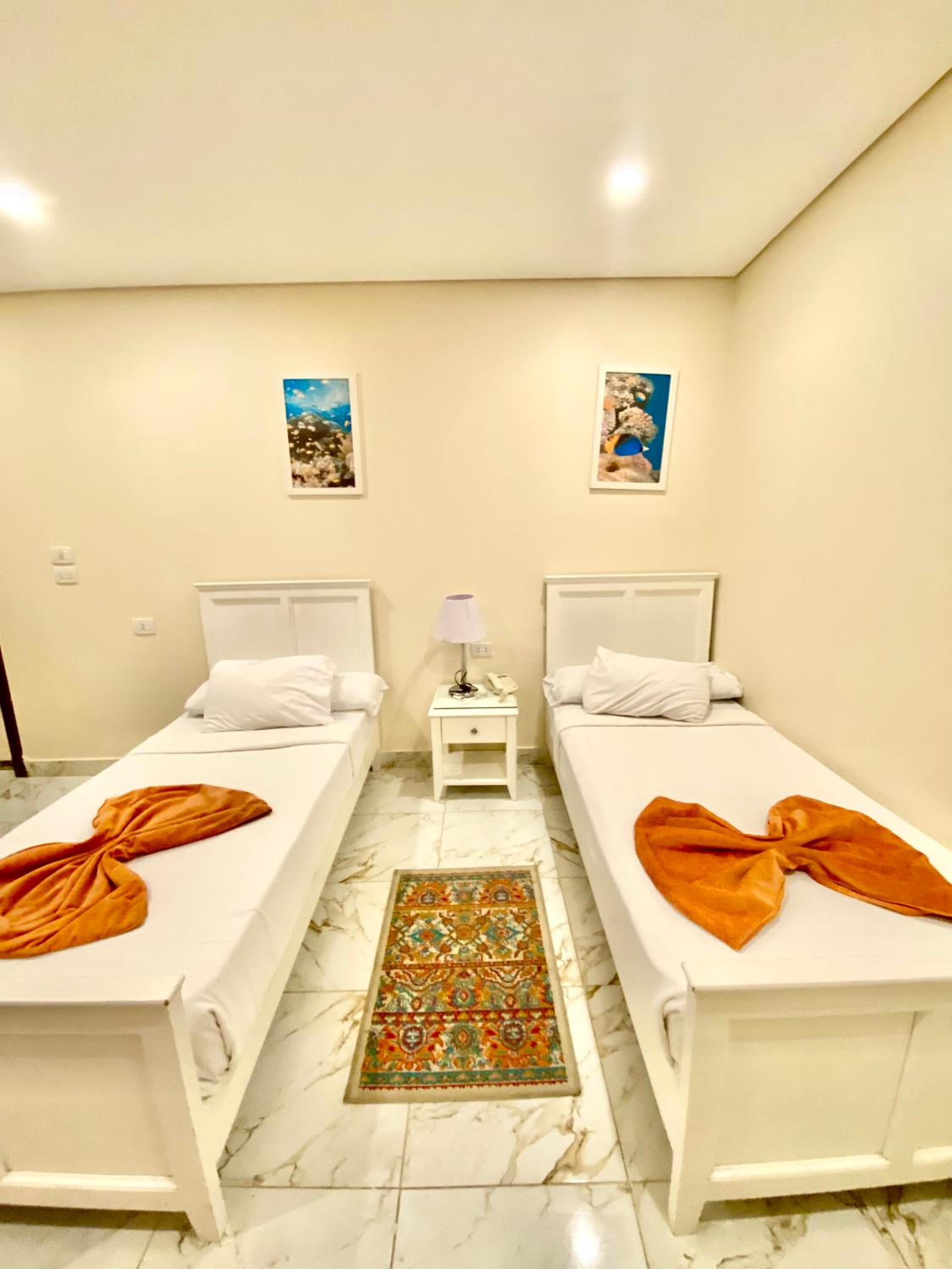 Double Room with Sea View - Photo 1