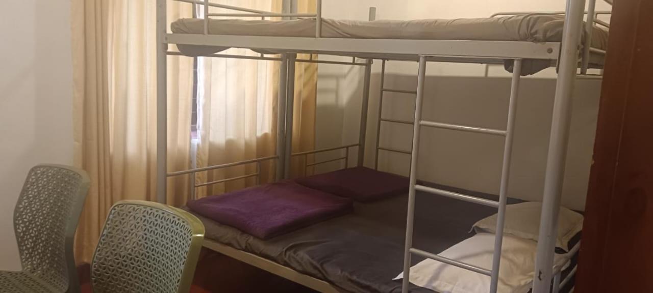 Economy Quadruple Room photo 2