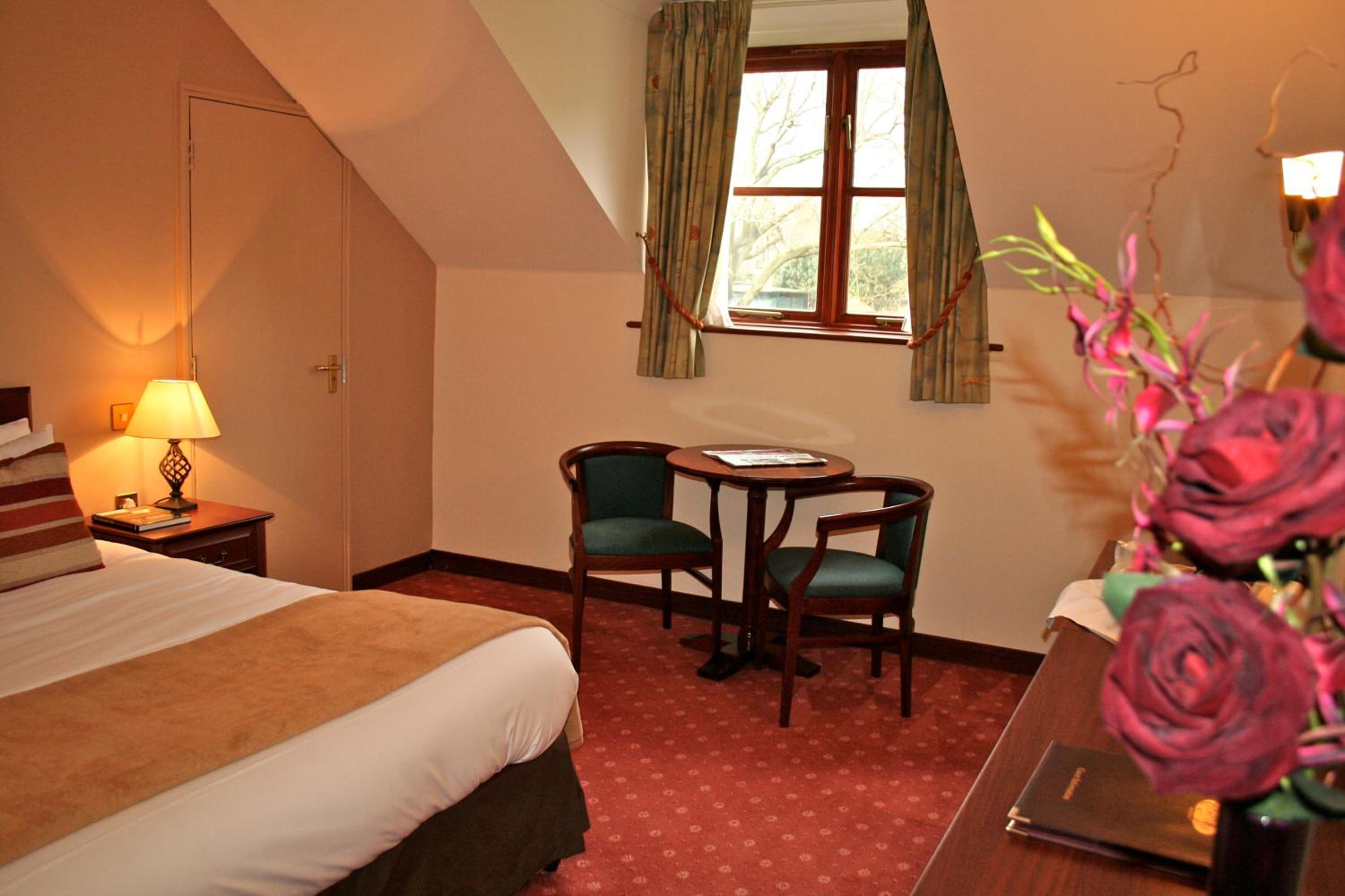 Standard Double Room - Photo 2