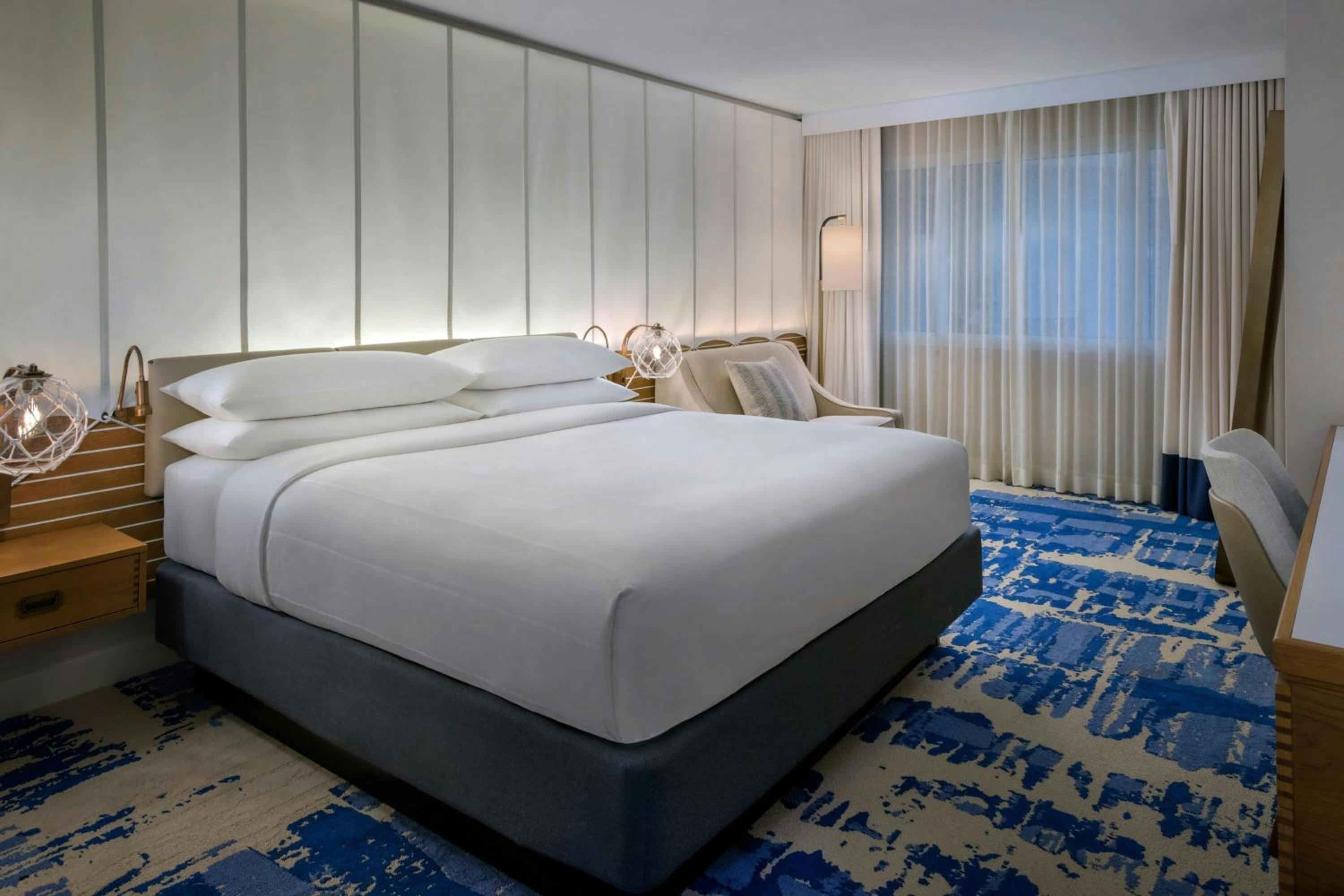 King Room - No View - Photo 1