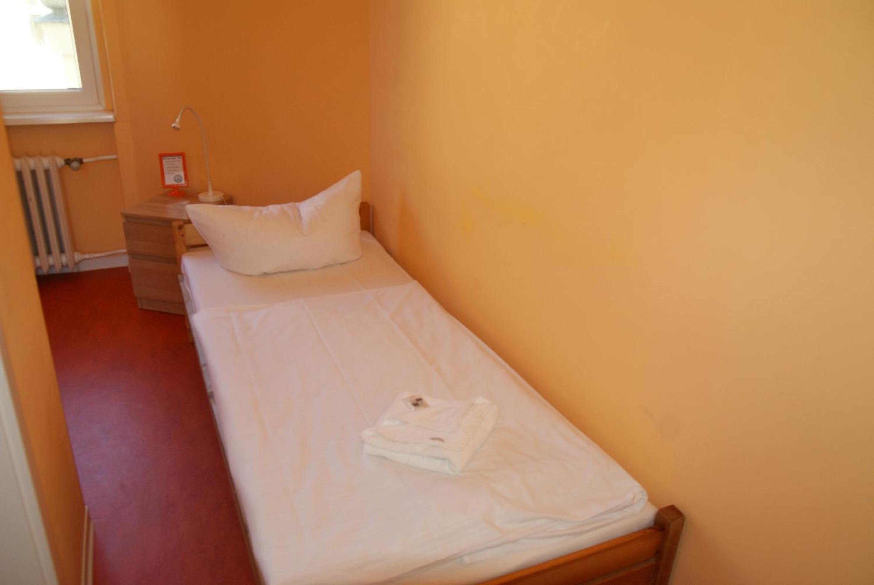 Single Room with Shower photo 2