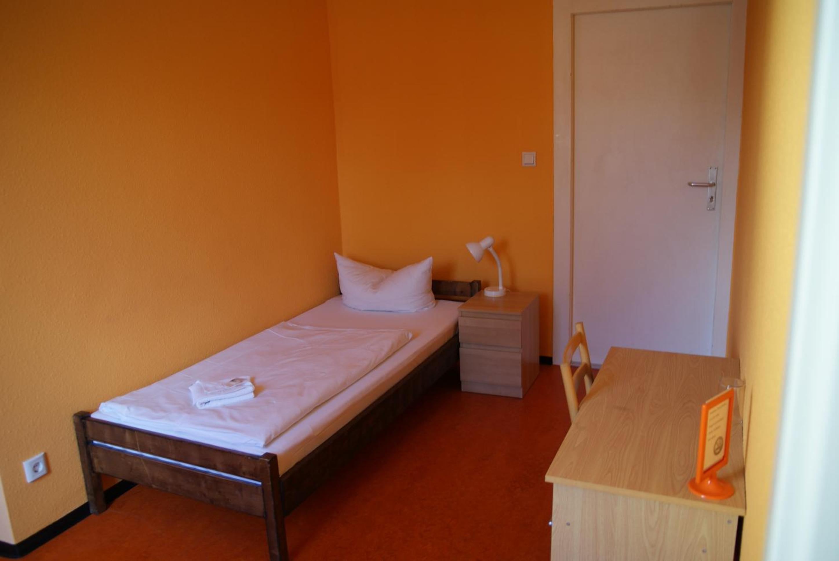 Single Room with Shower photo 3