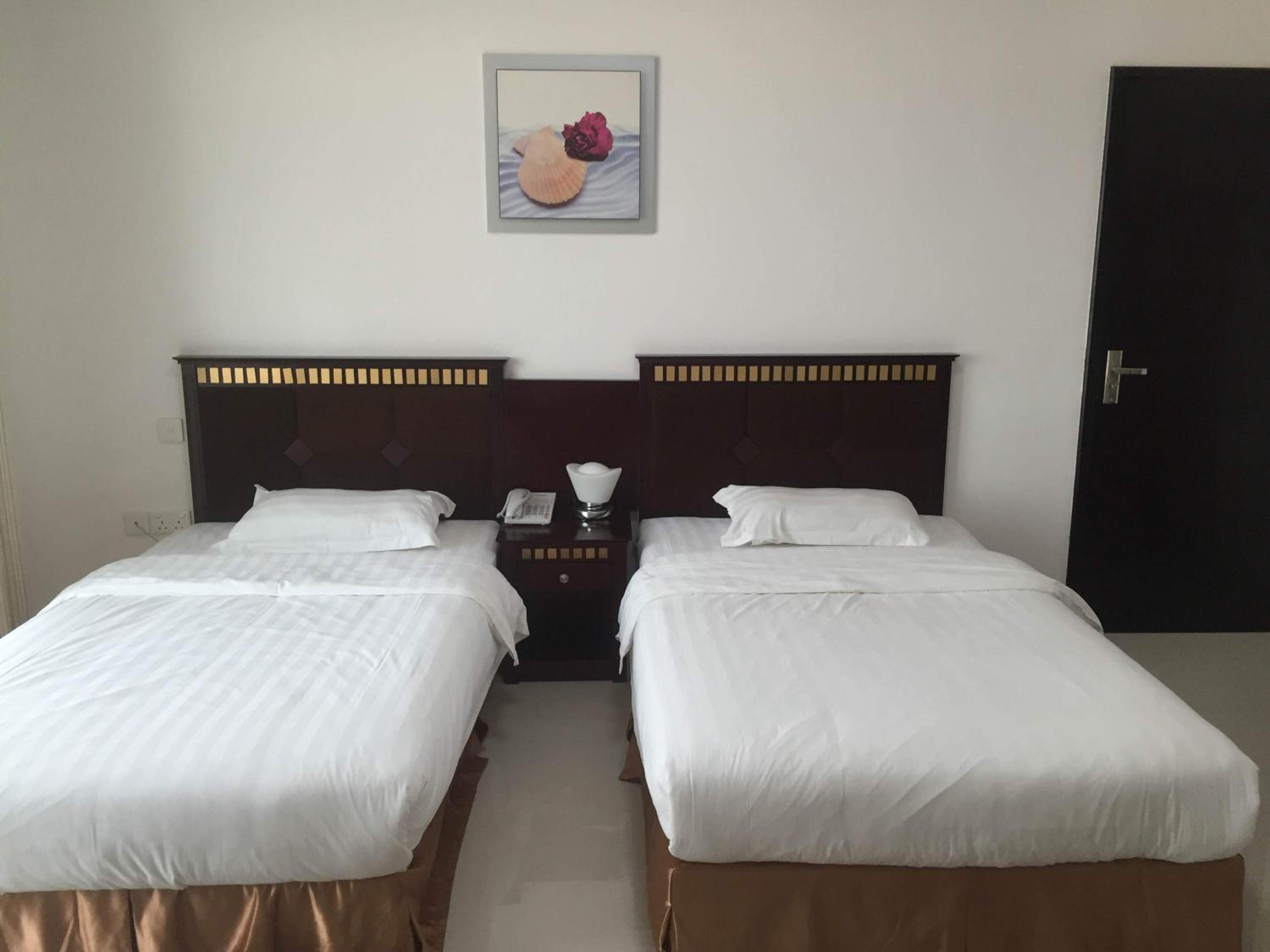 Standard Twin Bed photo 3