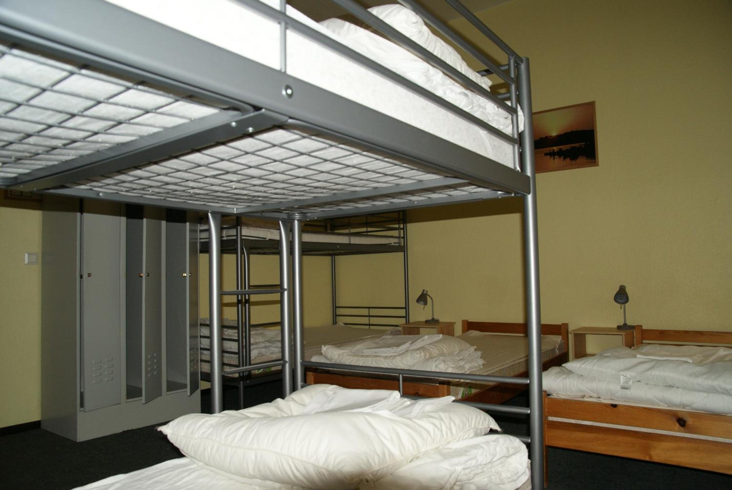 Single Bed in 4-Bed Dormitory Room photo 2