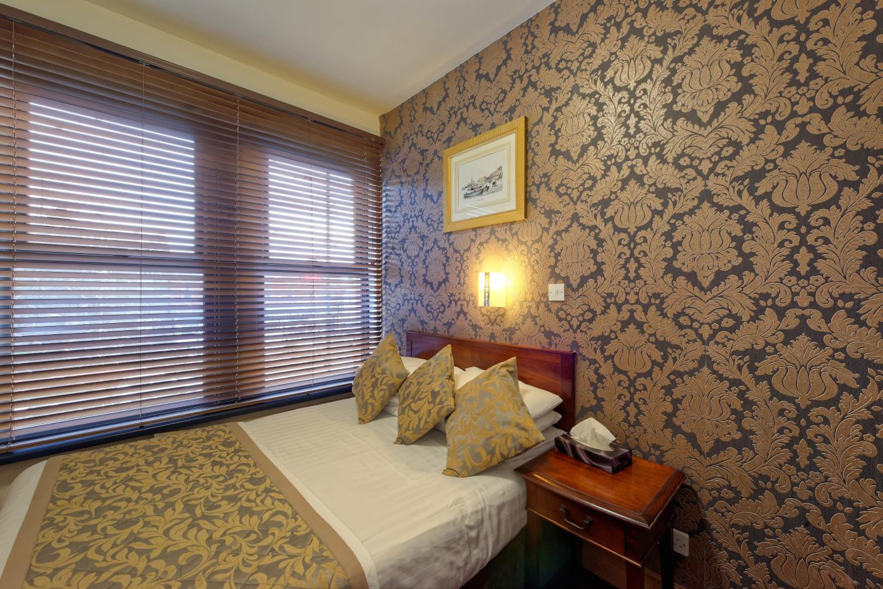 Standard Double Room - Photo 2