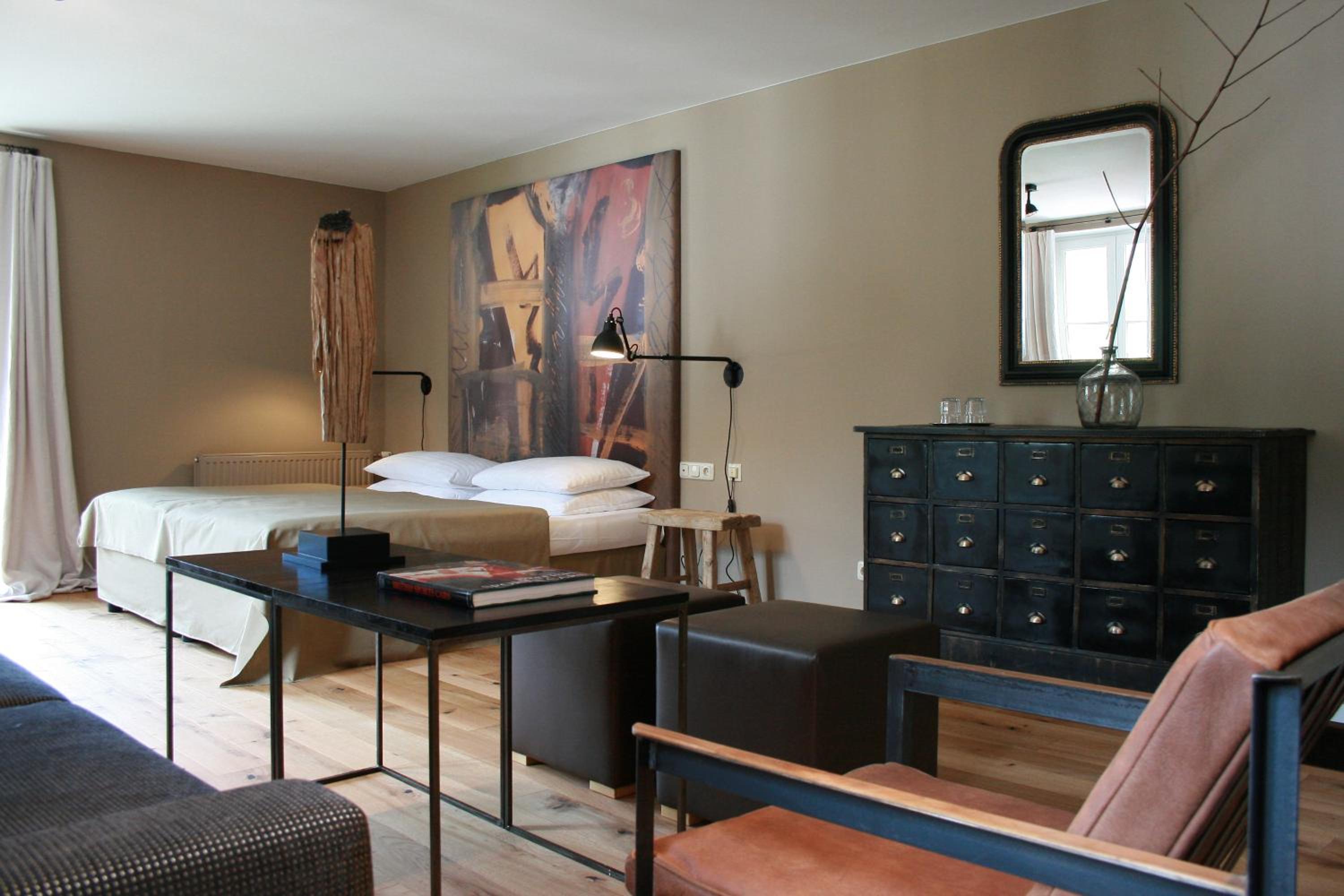 Double Room (partial lake view balcony) photo 1
