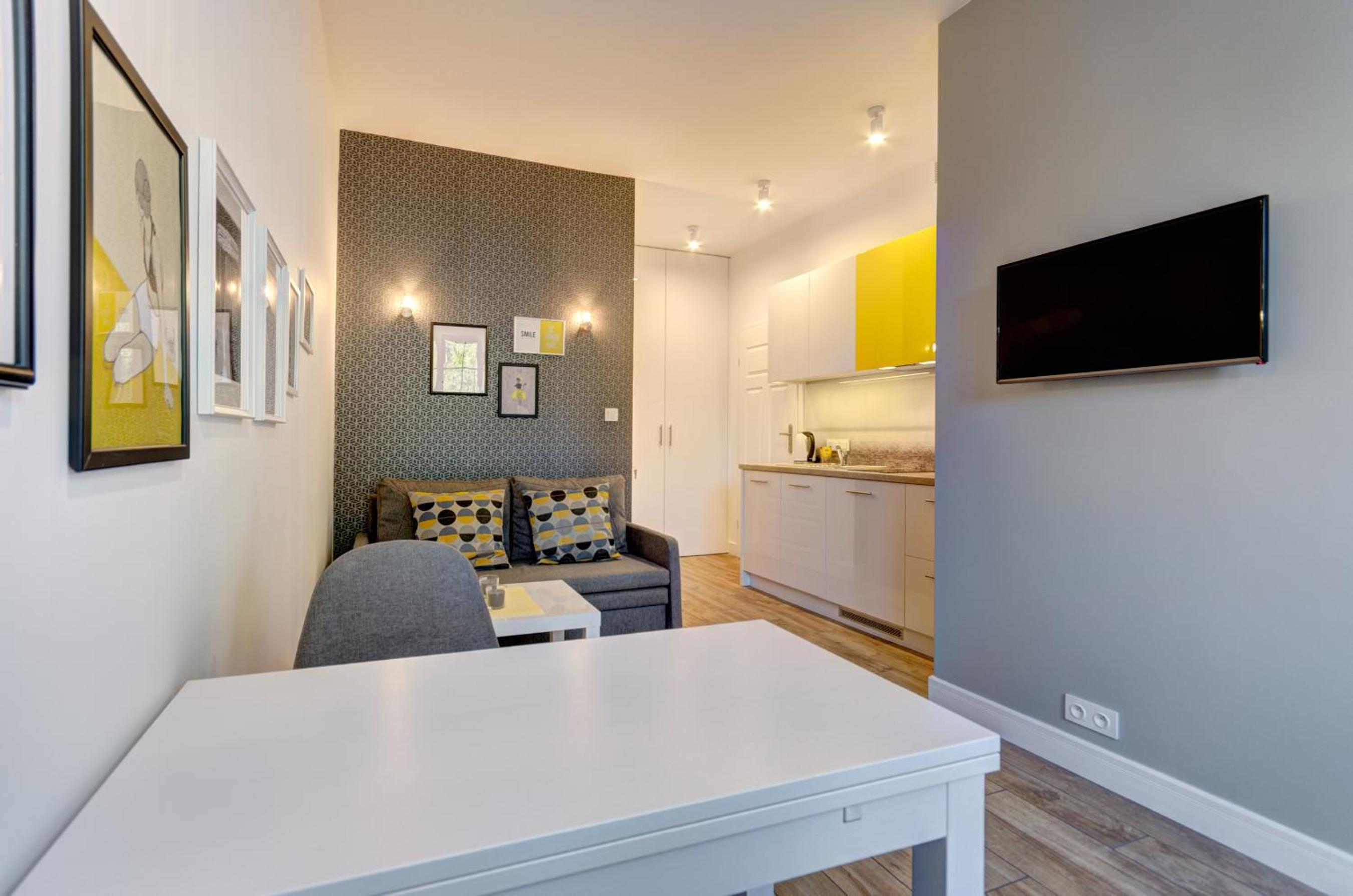 Studio Apartment (4 adults)