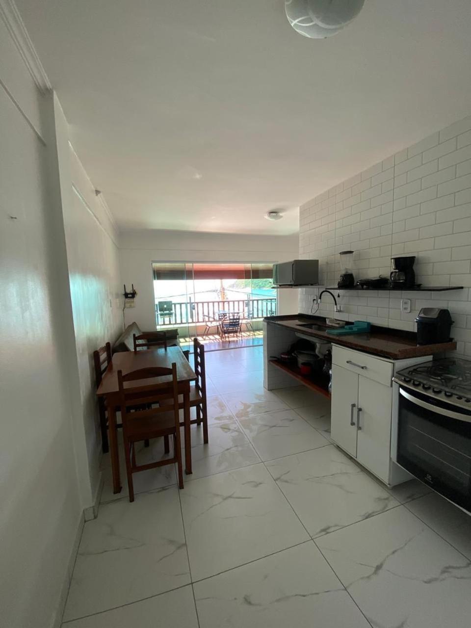 One-Bedroom Apartment with Sea View and Balcony