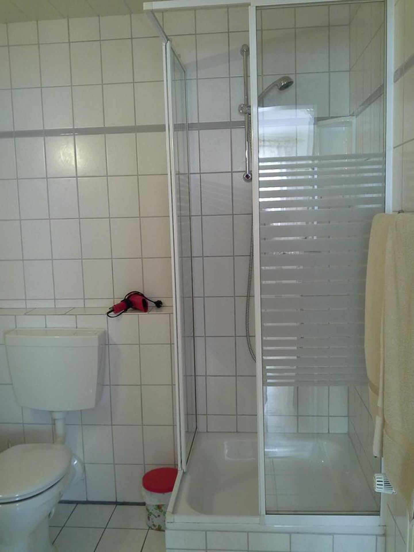 Budget Double Room - Photo 3