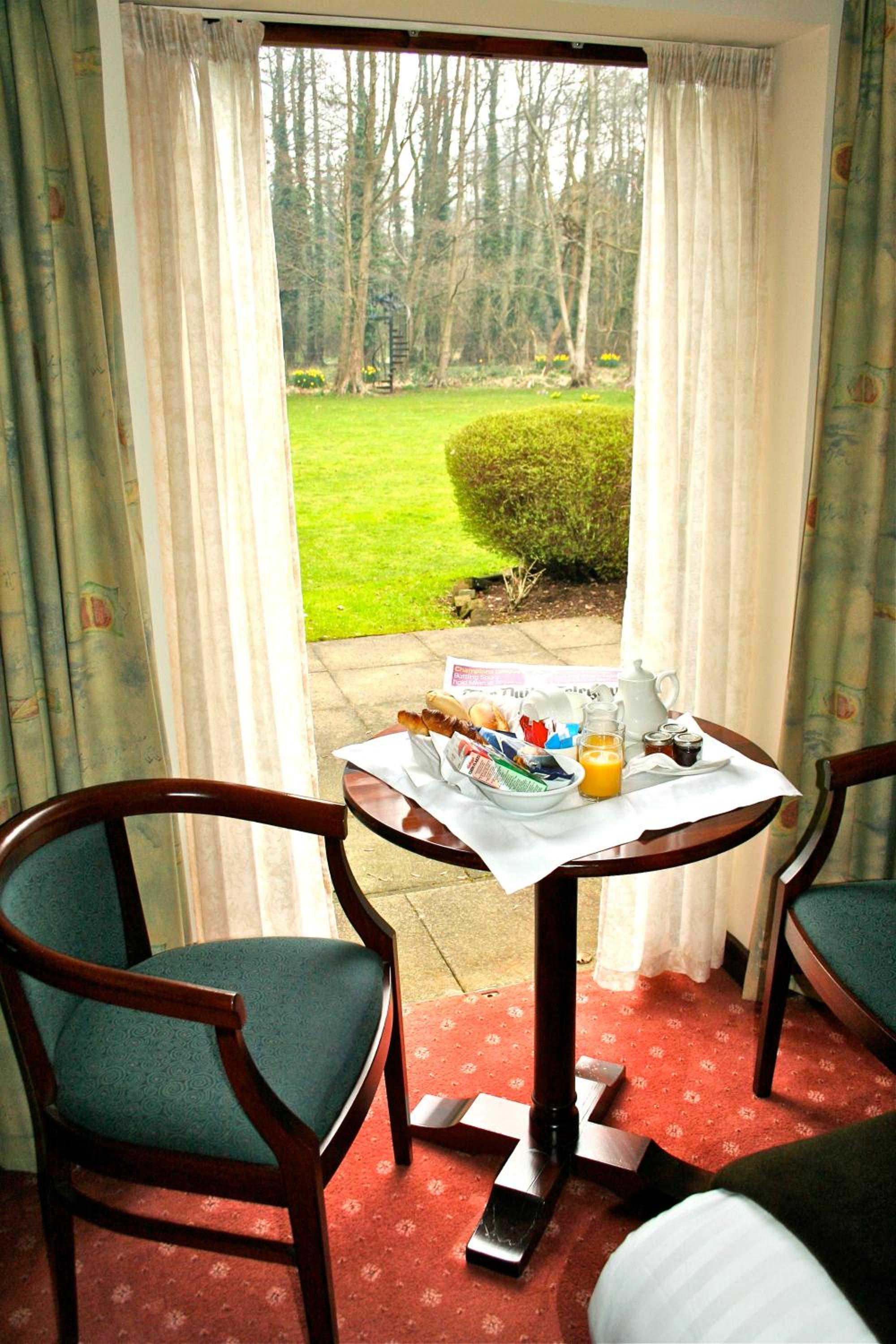 Garden Room - Photo 2